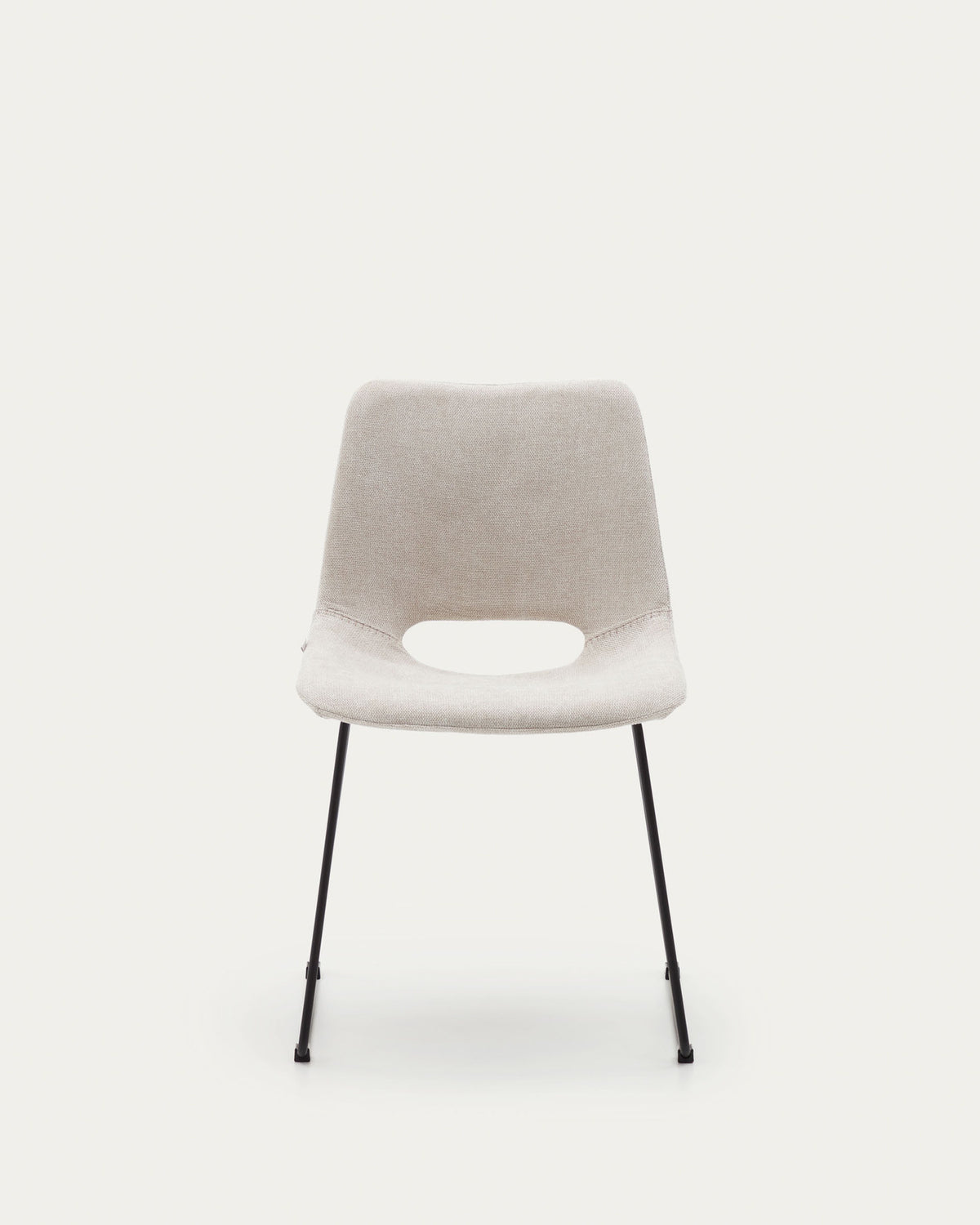 Zahara Stuhl beige und Stahl mit schwarzem Finish FSC 100% in Beige präsentiert im Onlineshop von KAQTU Design AG. Stuhl ist von Kave Home