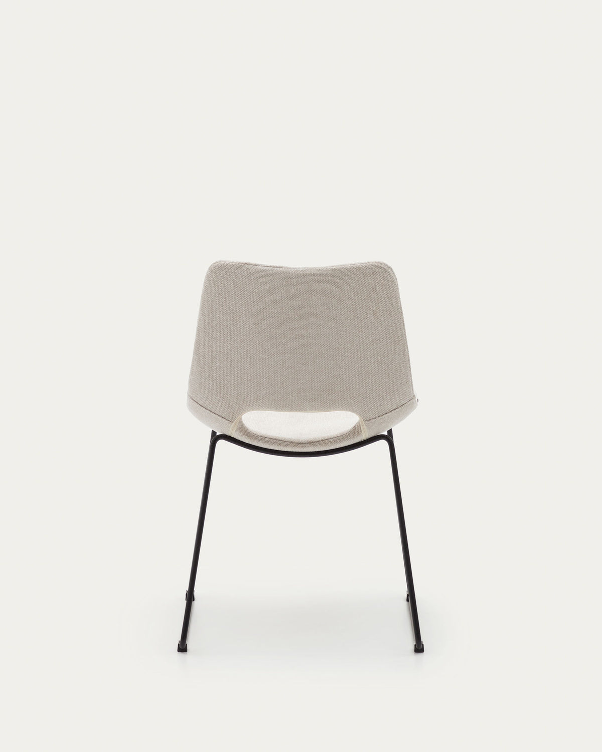 Zahara Stuhl beige und Stahl mit schwarzem Finish FSC 100% in Beige präsentiert im Onlineshop von KAQTU Design AG. Stuhl ist von Kave Home