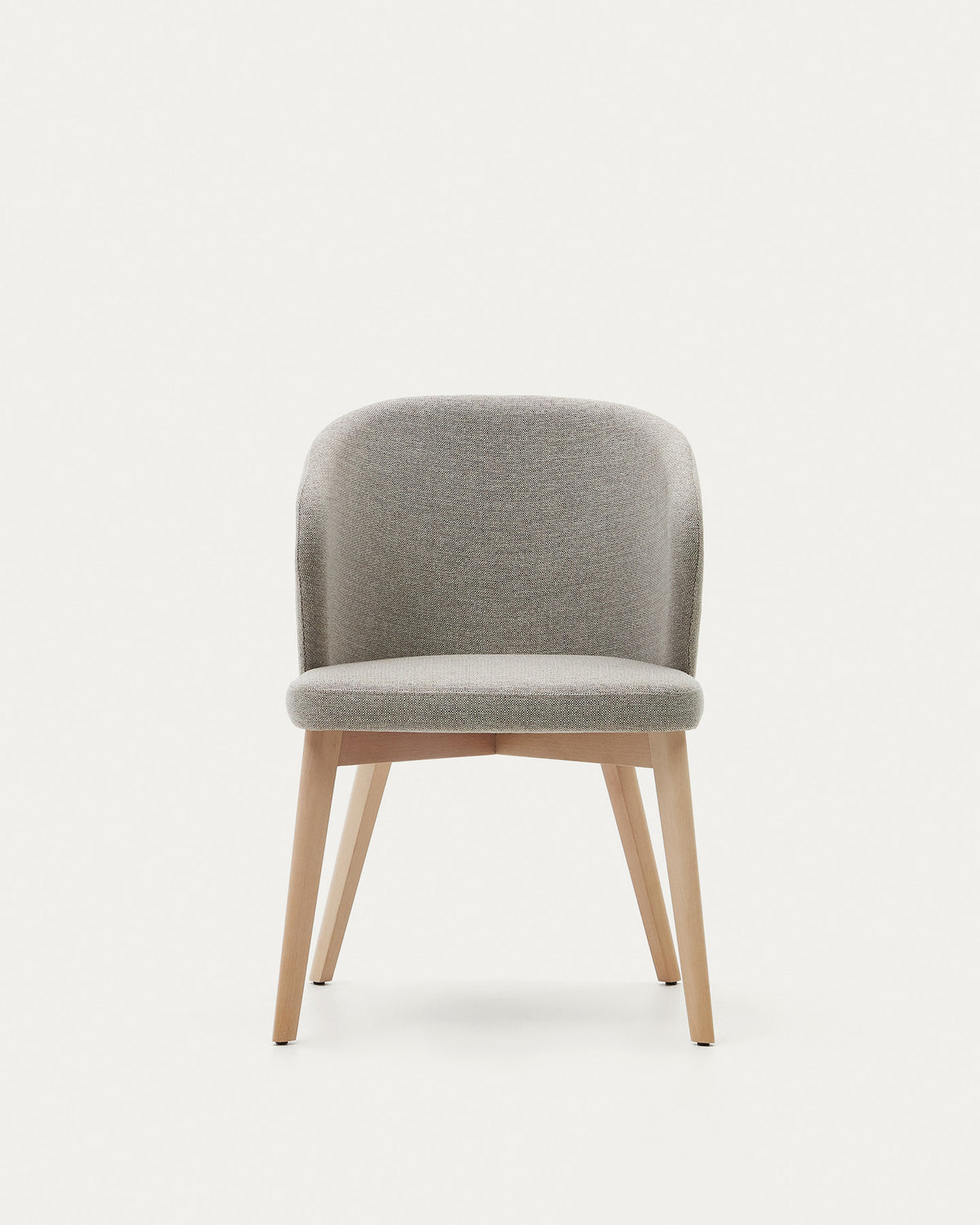 Darice Stuhl aus brauner Chenille und massivem Buchenholz mit naturfarbenem Finish FSC 100% in Braun, Natur präsentiert im Onlineshop von KAQTU Design AG. Stuhl mit Armlehne ist von Kave Home