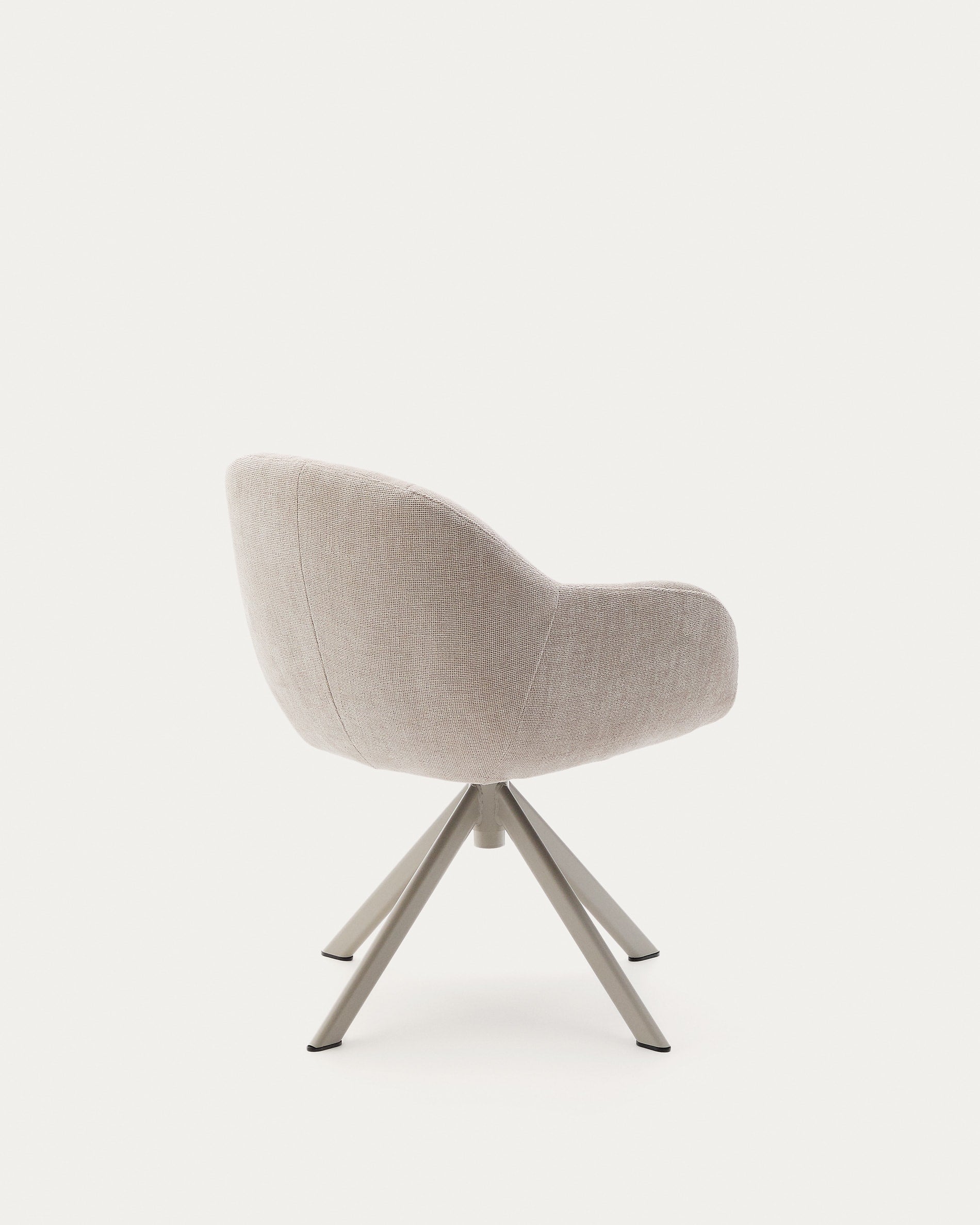 Eleganter Drehstuhl Dorina mit weicher Chenille-Polsterung in Beige und robusten Stahlbeinen, perfekt für moderne Wohnräume.