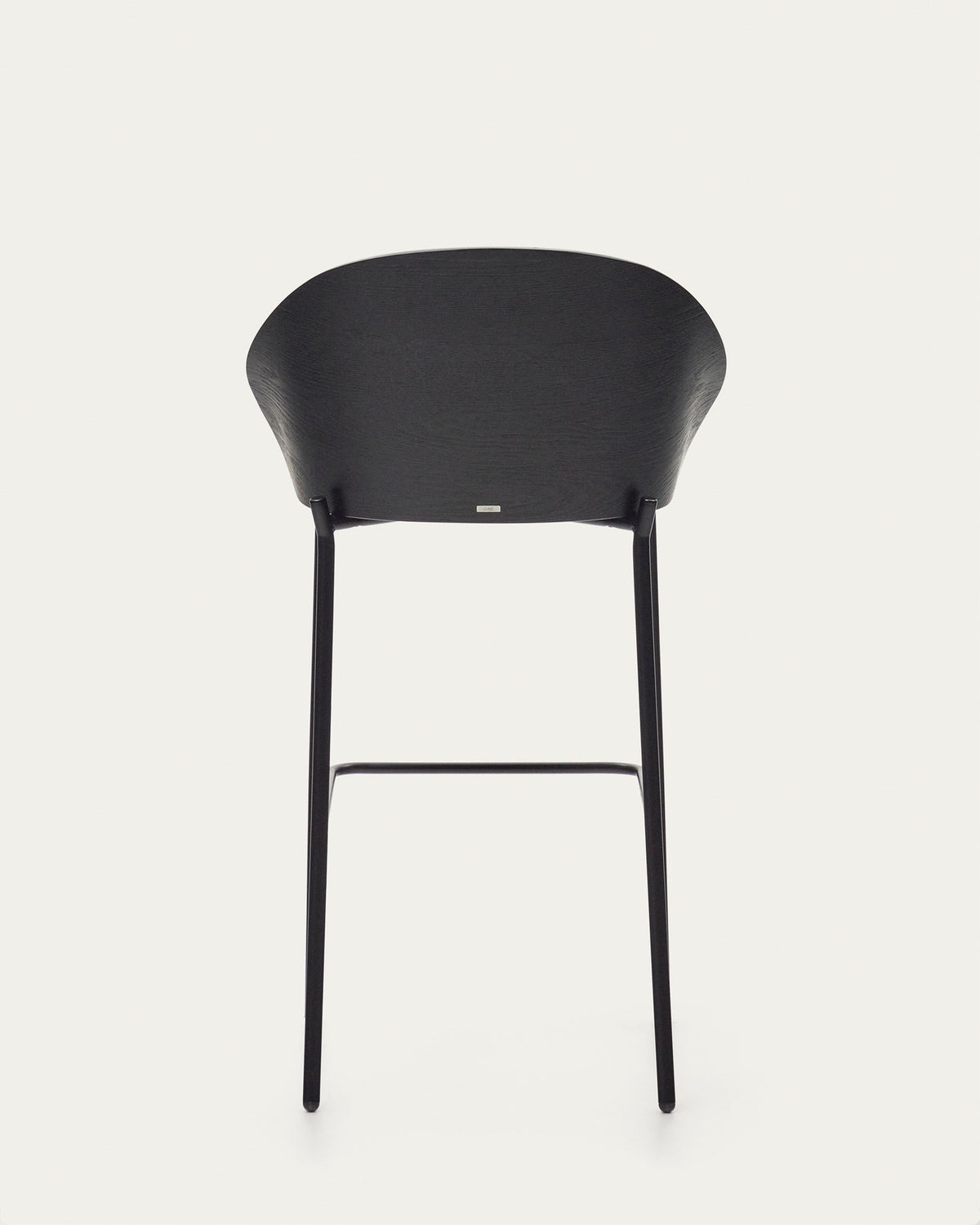 Eamy Hocker hellgraue Chenille Eschenfurnier mit schwarzem Finish und Metall in Schwarz Höhe 77 cm in Schwarz präsentiert im Onlineshop von KAQTU Design AG. Barhocker ist von Kave Home