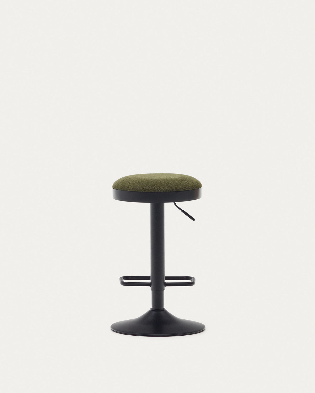 Zaib Hocker aus dunkelgrüner Chenille und mattschwarzem Stahl Höhe 63-84 cm FSC 100% in Grün, Schwarz präsentiert im Onlineshop von KAQTU Design AG. Barhocker ist von Kave Home