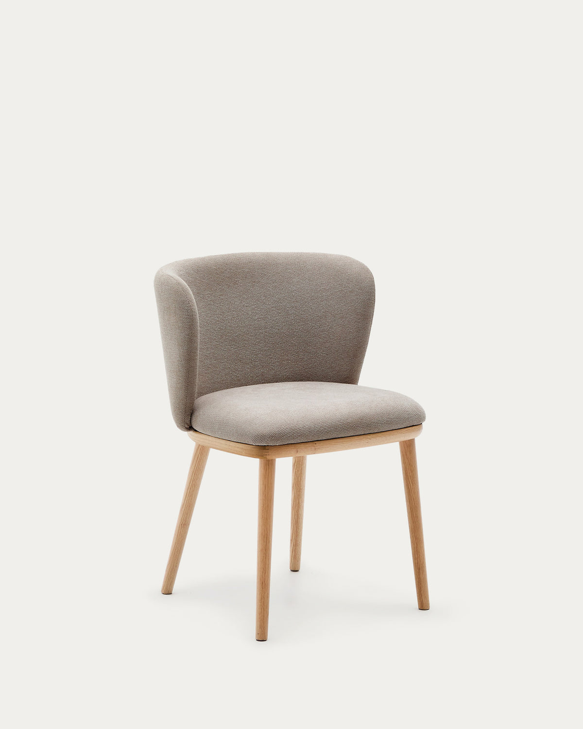 Stuhl Ciselia braune Chenille und massive Esche mit natürlichem Finish FSC Mix Credit in Braun präsentiert im Onlineshop von KAQTU Design AG. Stuhl ist von Kave Home
