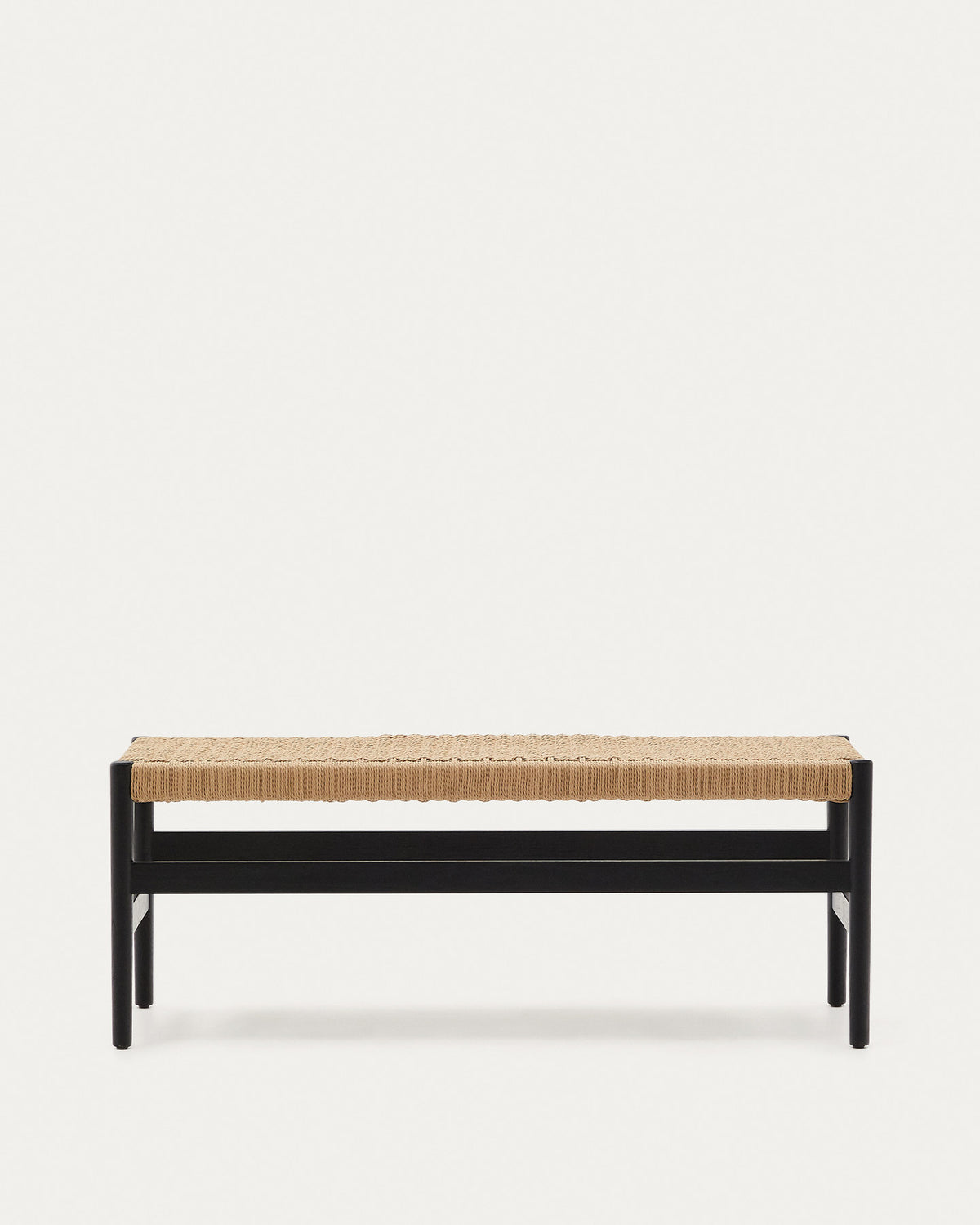 Zaide Bank aus massivem Eichenholz mit schwarzem Finish und Sitzfläche aus Seil, 120 cm, FSC Mix Credit in Schwarz, Natur präsentiert im Onlineshop von KAQTU Design AG. Sitzbank ist von Kave Home
