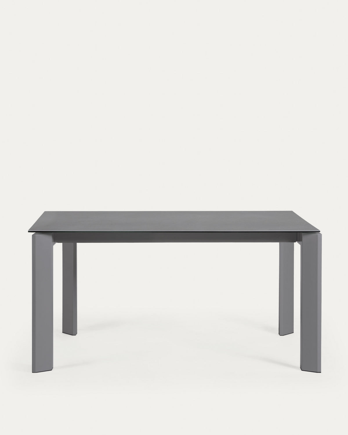 Axis Ausziehtisch Feinsteinzeug mit Vulcano Roca Finish Beine in Dunkelgrau 160 (220) cm in Grau präsentiert im Onlineshop von KAQTU Design AG. Esstisch ist von Kave Home