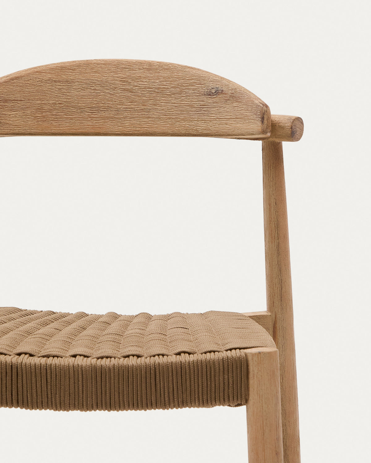 Nina Hocker aus massivem Akazienholz Höhe 62 cm FSC 100% in Beige, Natur präsentiert im Onlineshop von KAQTU Design AG. Barhocker ist von Kave Home