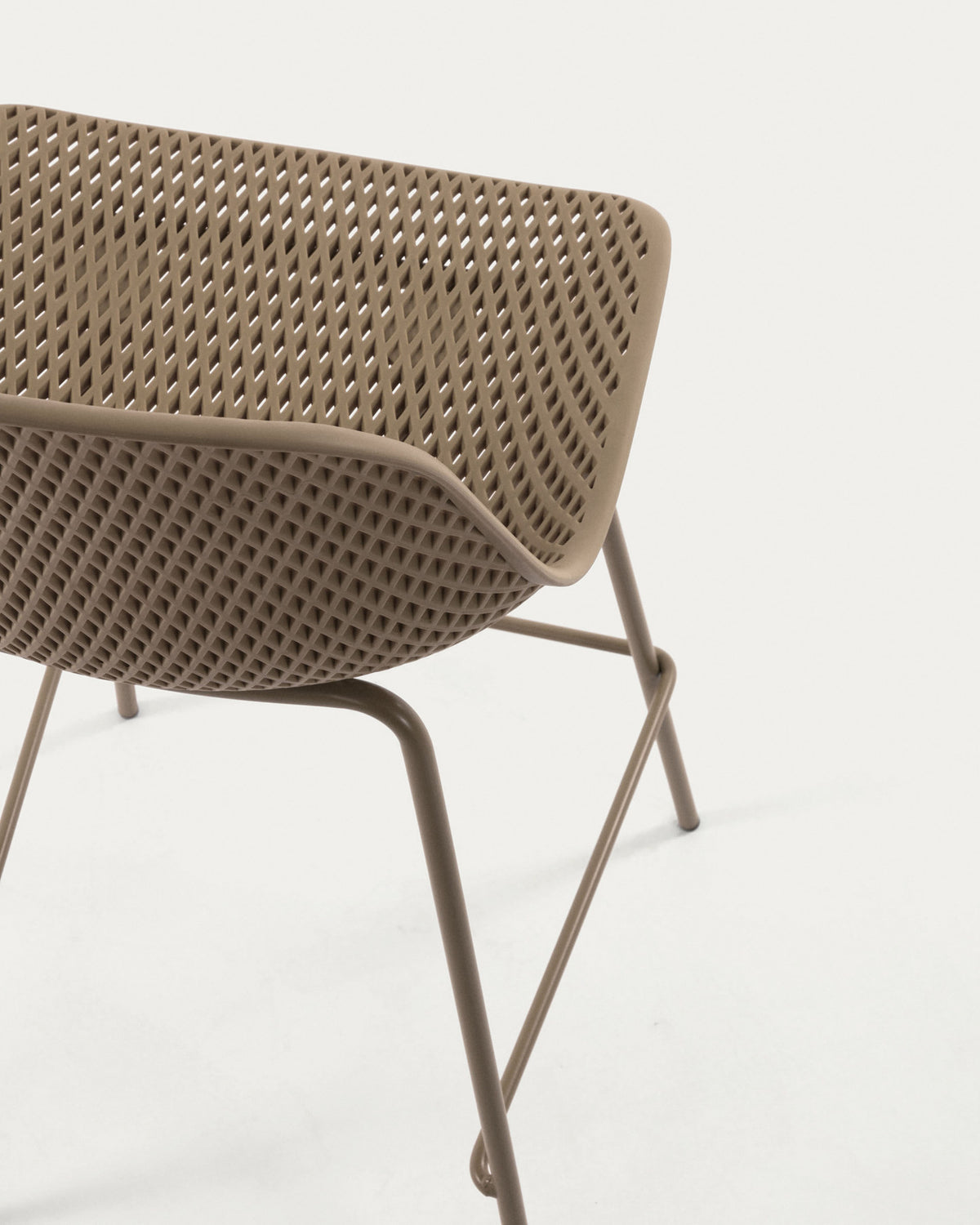 Quinby Barhocker beige Höhe 75 cm in Beige präsentiert im Onlineshop von KAQTU Design AG. Outdoor-Barstuhl ist von Kave Home