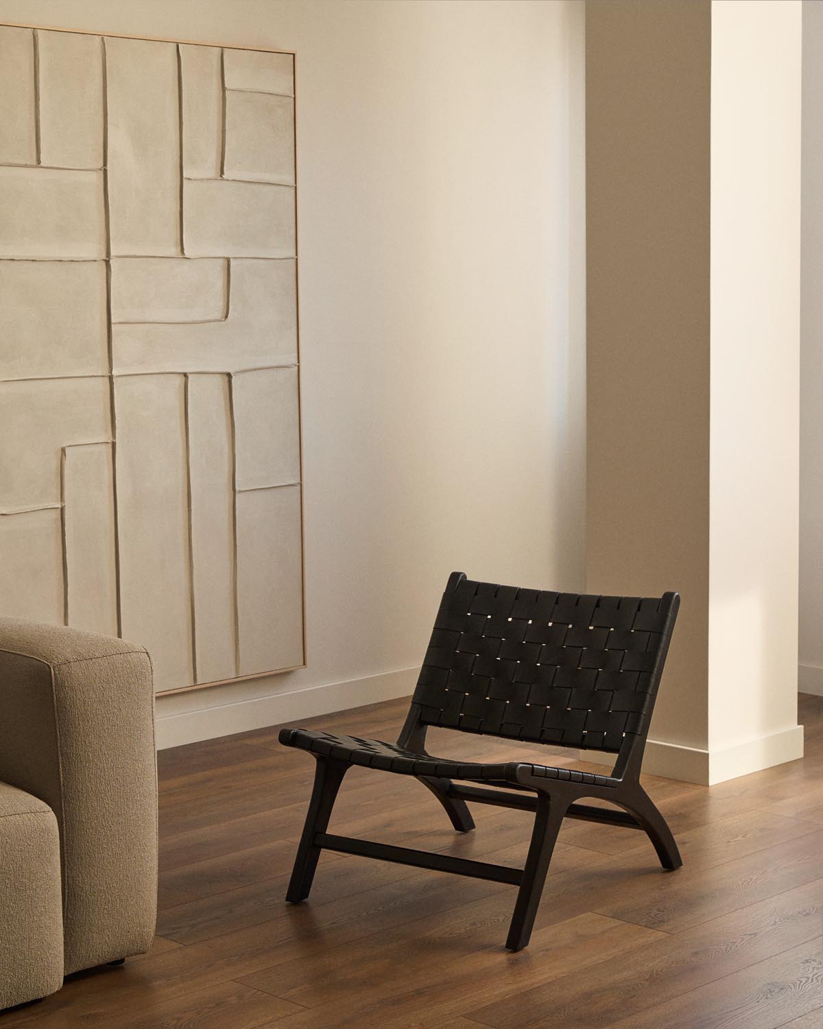 Stilvoller schwarzer Calixta Sessel von Kave Home für Ihr Zuhause.