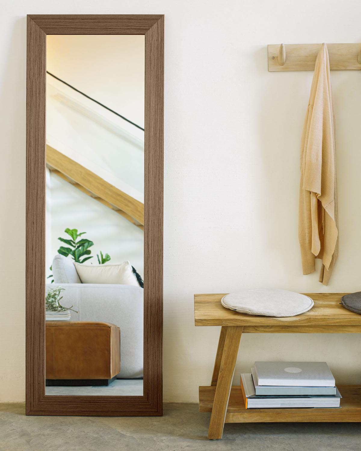 Stilvolle Safara Bank aus recyceltem Teakholz, 150 cm von Kave Home.