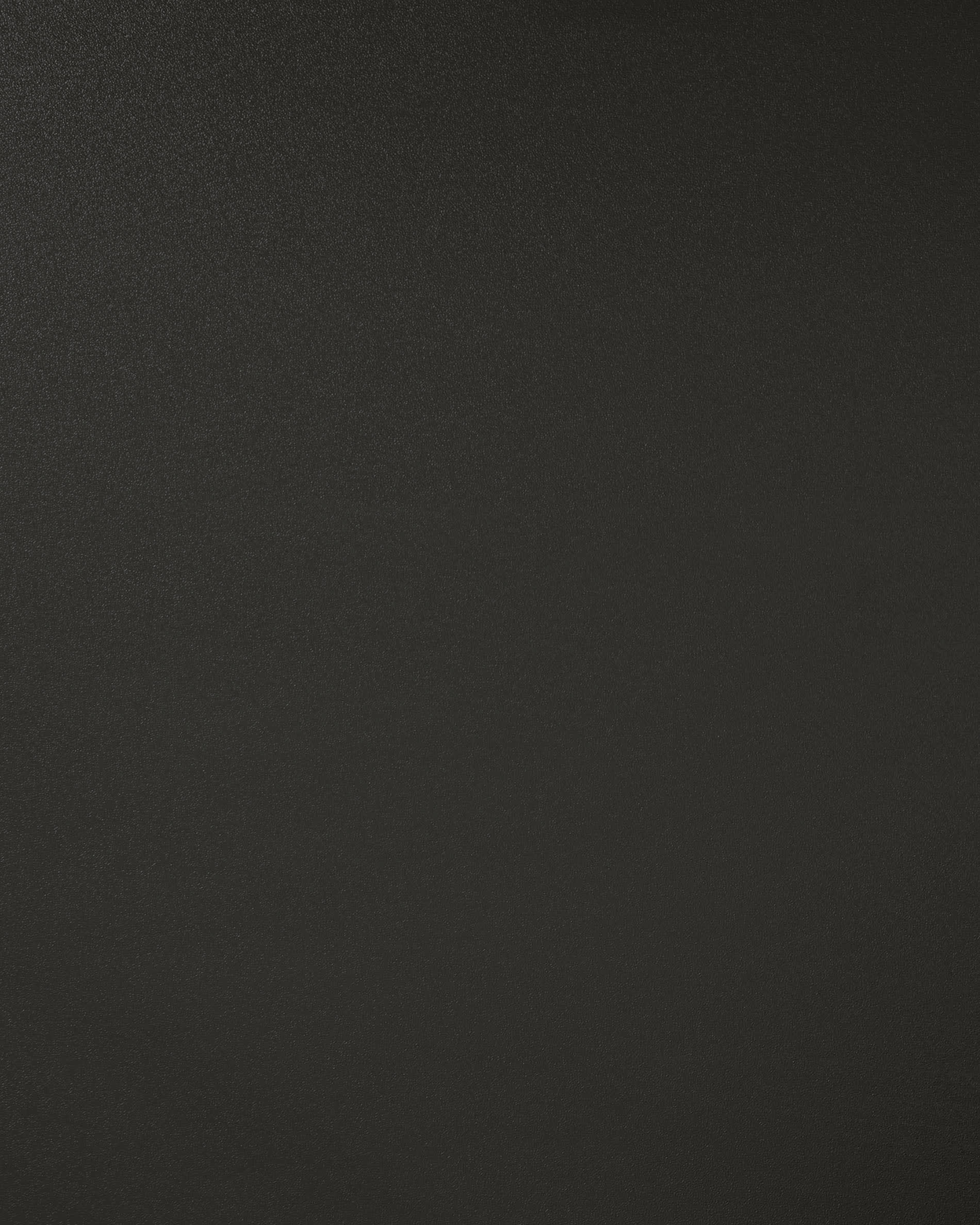 Eleganter Galatia Tisch von Kave Home, 120 x 60 cm, aus pflegeleichtem schwarzem Melamin und robusten Metallbeinen – perfekt für stilvolle Essbereiche.