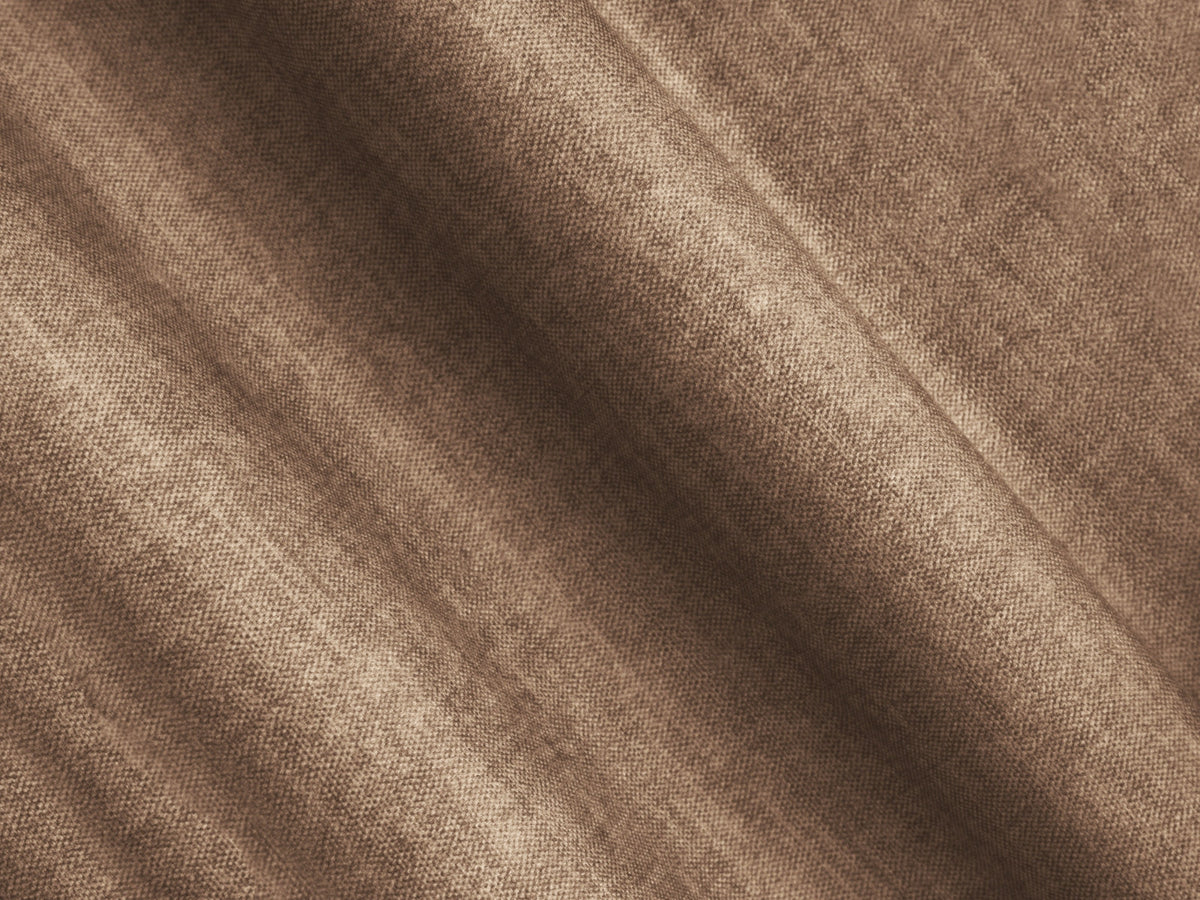Linz Velour Sofa mit Schlaffunktion und Stauraumbox 4 Sitzer 100cm in Dark Beige-Vogue präsentiert im Onlineshop von KAQTU Design AG. Bettsofa ist von Cosmopolitan Design