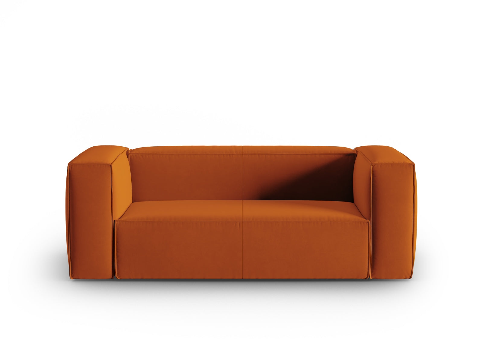 Mackay Velour Sofa 2 Sitzer in Terracotta präsentiert im Onlineshop von KAQTU Design AG. 2er Sofa ist von Cosmopolitan Design