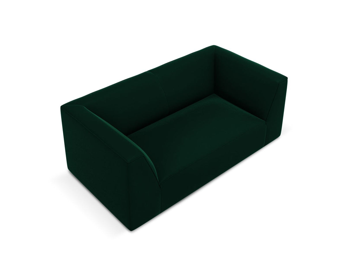 Zweisitzer-Sofa Siena in Beige-Salvador-Samt mit schwarzen Kunststoffbeinen, gepolsterter Sitzfläche und niedriger Rückenlehne, Frontansicht.