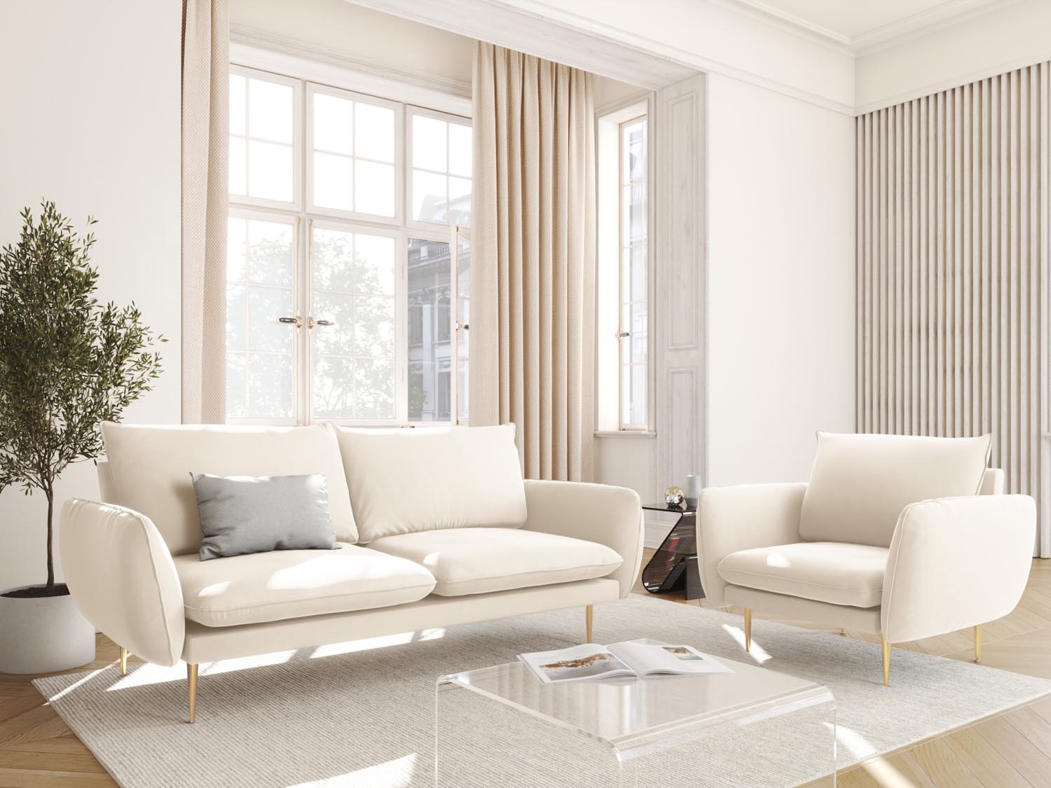 Elegantes 2-Sitzer Sofa "Vienna" in sanftem Beige mit goldenen Akzenten, ideal für stilvolle Wohnräume und gemütliche Abende.