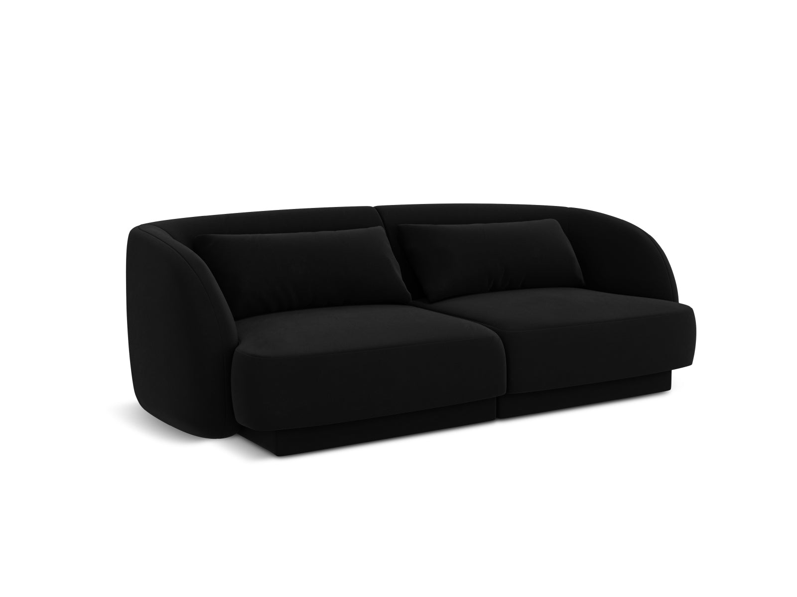 Erleben Sie das elegante Tulum Velour Sofa 2 Sitzer von Cosmopolitan Design – perfekt für kleine Räume, vereint es Komfort und modernes Design.