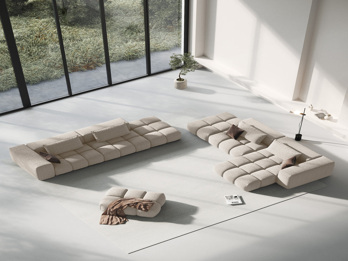 Modulares 4er Sofa Verona Rechts von Cosmopolitan Design in Beige mit Sorella-Strukturstoff, Massivholzrahmen und schwarzen Kunststoffbeinen.