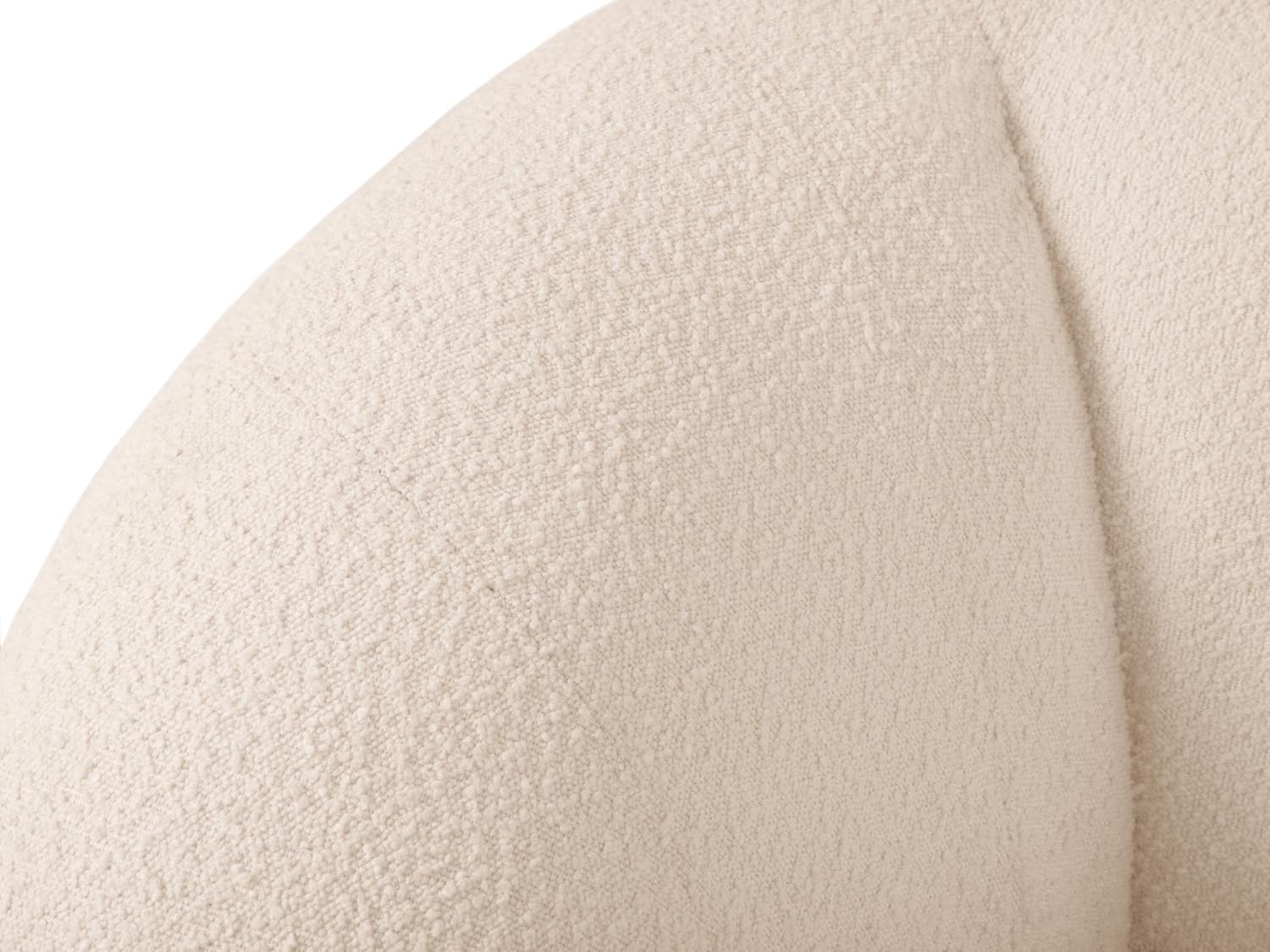 Erleben Sie das stilvolle Essen Boucle Sofa 3 Sitzer von Cosmopolitan Design. Ideal für Ihr modernes Zuhause, vereint es Komfort und Eleganz.