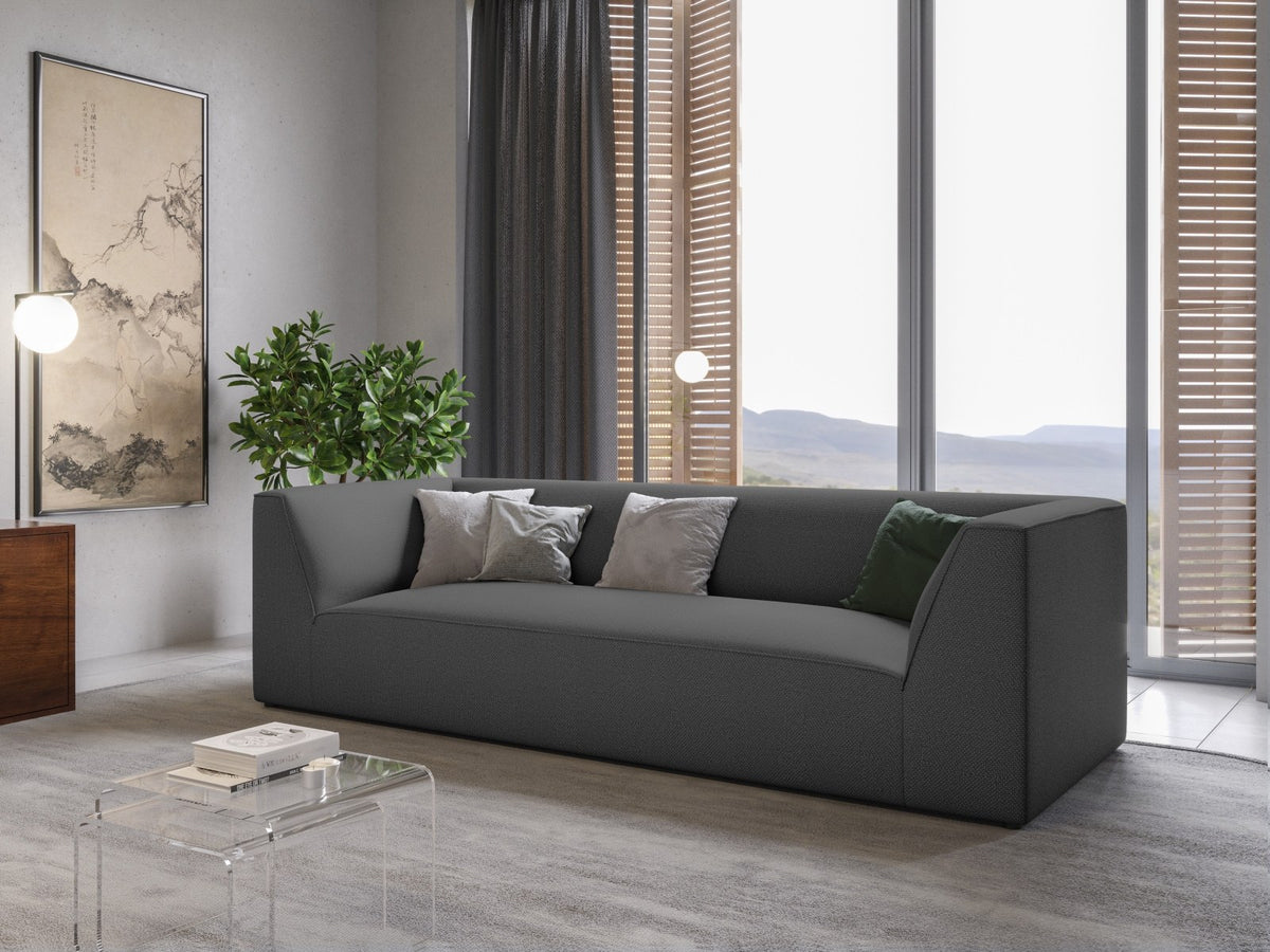 Gelbes 3-Sitzer Sofa Siena mit Massivholzrahmen, Ottawa-Stoffbezug und schwarzen Kunststoffbeinen aus Polypropylen, Frontalansicht.
