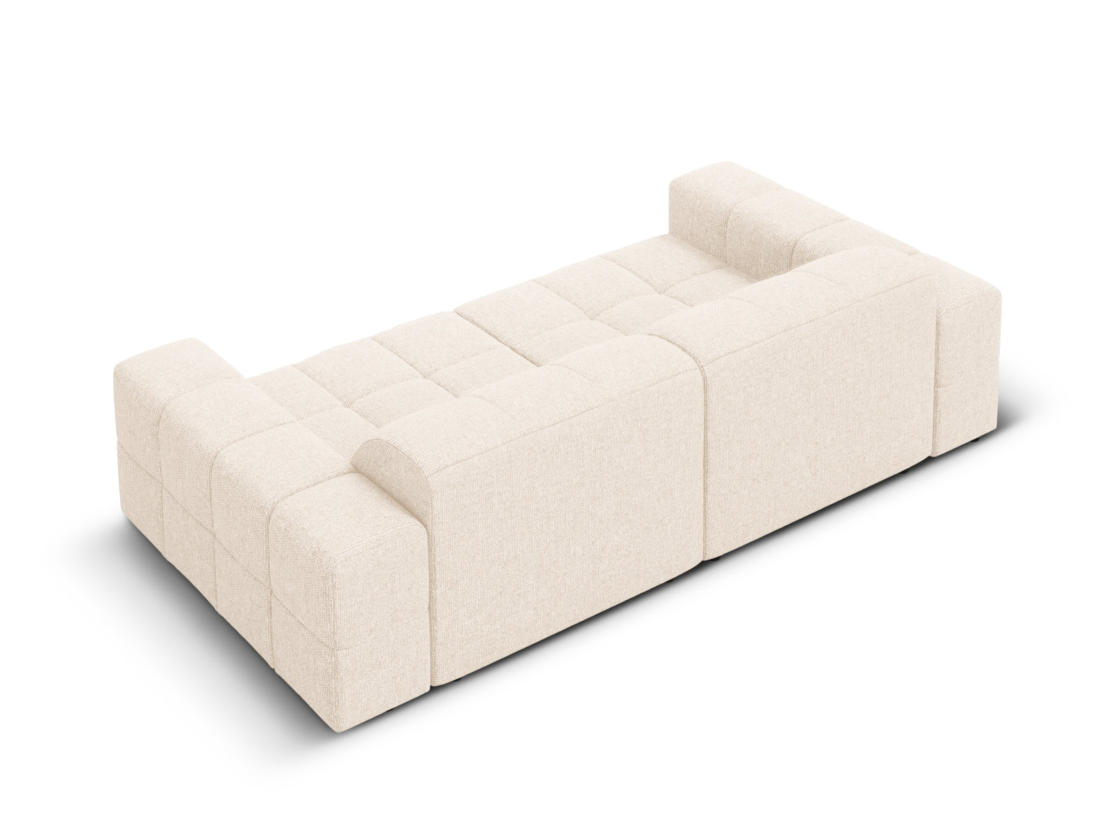 Elegantes 3-Sitzer Sofa Chicago in zartem Beige, ideal für stilvolle Wohnräume. Hochwertiges Design von Cosmopolitan für Komfort und Ästhetik.