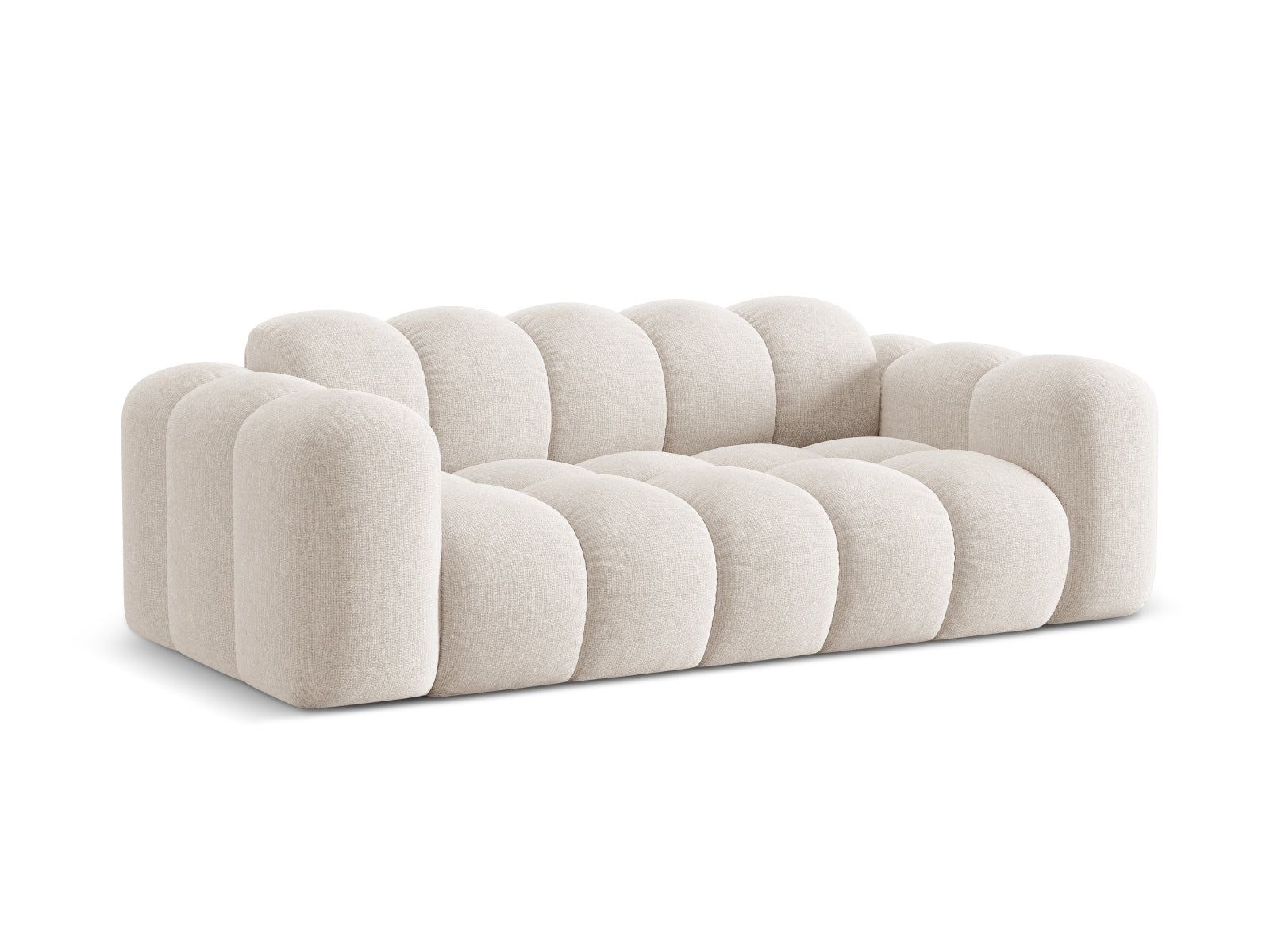 Elegantes 3-Sitzer Sofa Treno in sanftem Beige, ideal für stilvolle Wohnräume, erhältlich bei KAQTU Design AG.