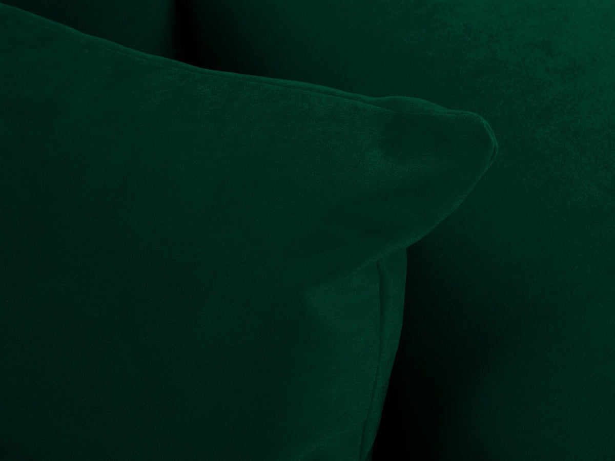 Dreisitzer-Sofa mit schwarzem Samtbezug (Salvador), Massivholzrahmen und schwarzen Kunststoffbeinen, Breite 232 cm.