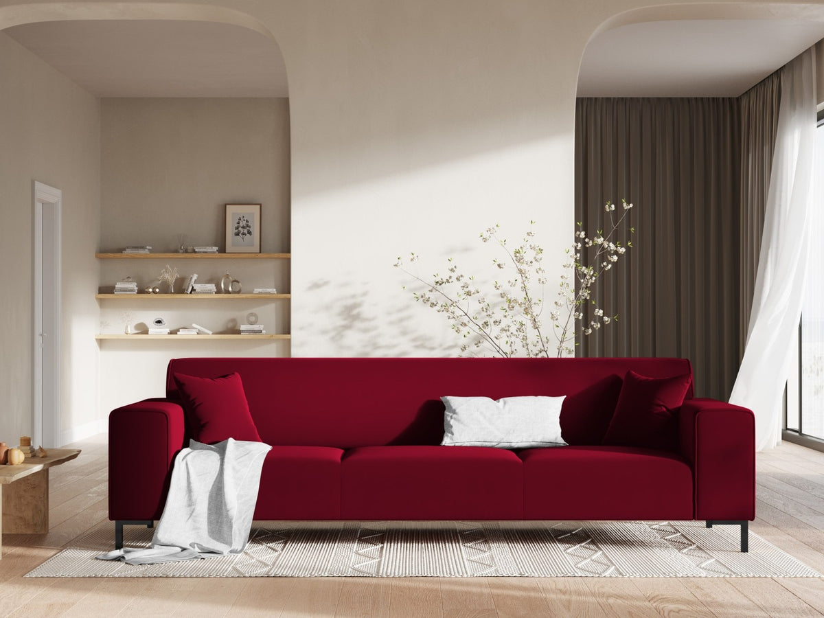 Dreisitzer-Sofa mit schwarzem Samtbezug (Salvador), Massivholzrahmen und schwarzen Kunststoffbeinen, Breite 232 cm.