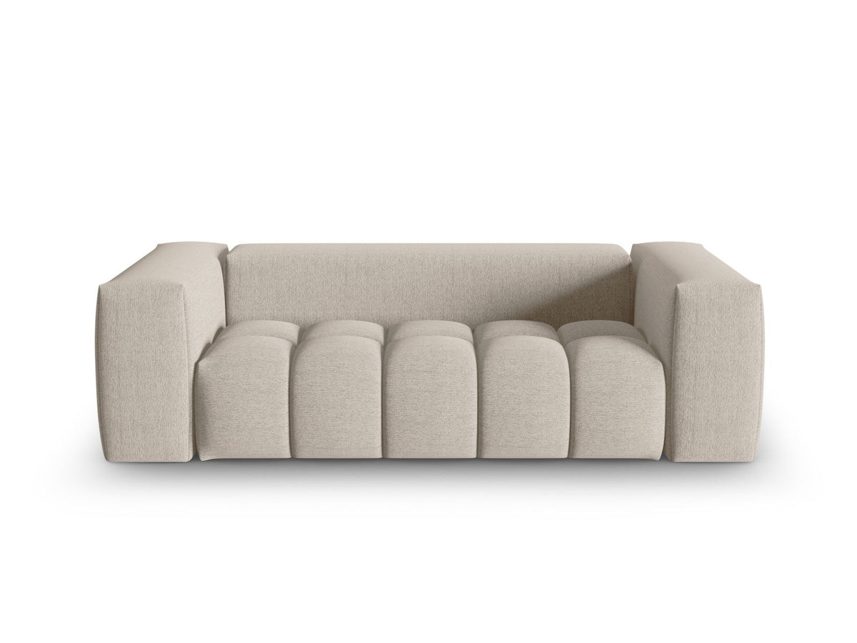Modulares 3-Sitzer Sofa Verona in Beige mit Sorella-Stoffbezug, schwarzen Kunststoffbeinen und massivem Holzrahmen, Ansicht von vorne.