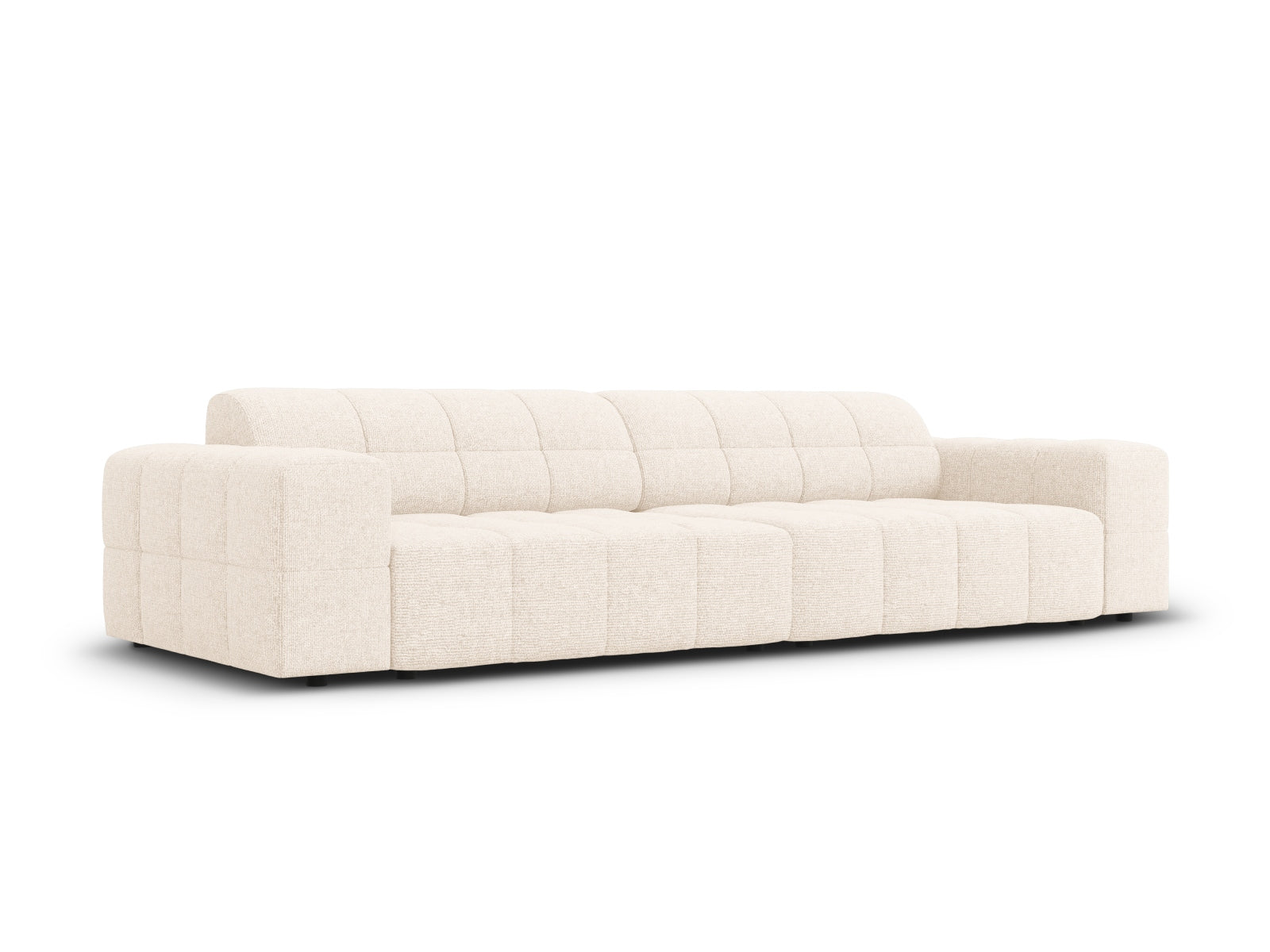 Elegantes Chicago Sofa für 4 Personen in hellem Beige, ideal für stilvolle Wohnräume. Hochwertiges Design von Cosmopolitan.