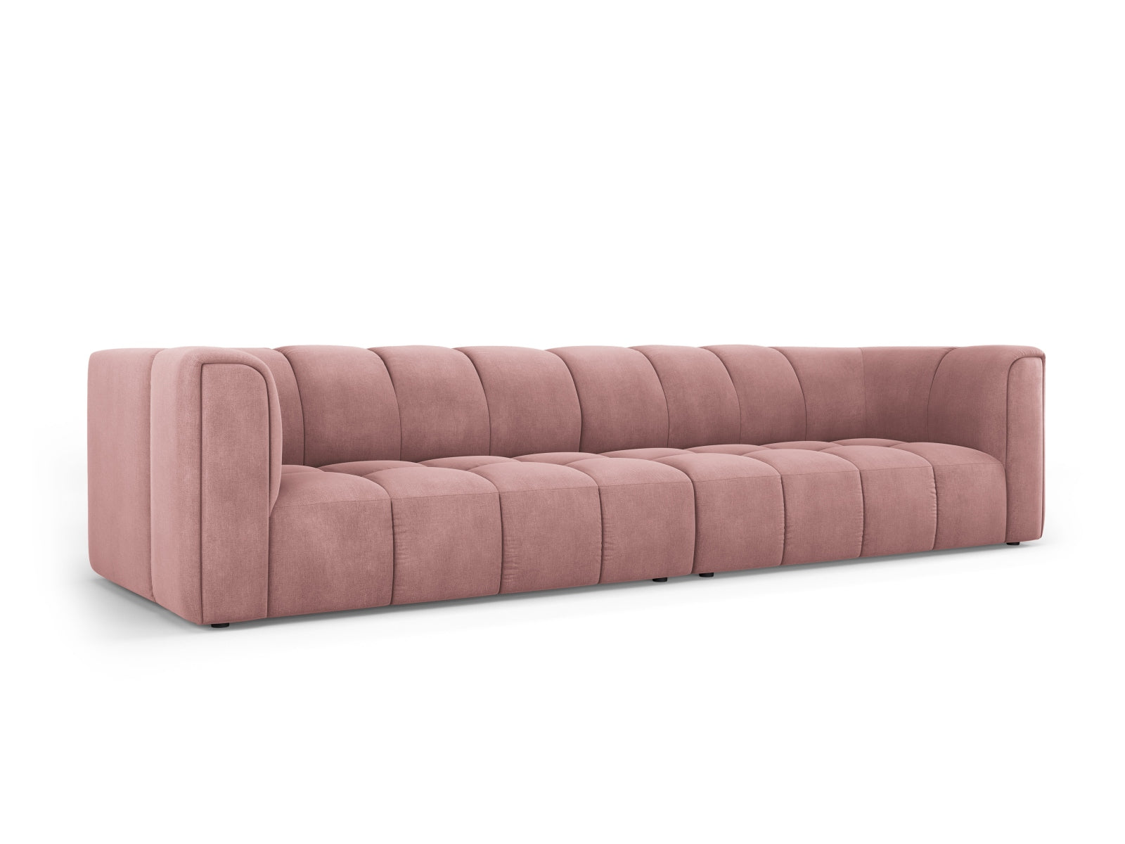 Elegantes 4-Sitzer Sofa Moritz in lebhaftem Pink, ideal für moderne Wohnräume, erhältlich bei KAQTU Design AG.