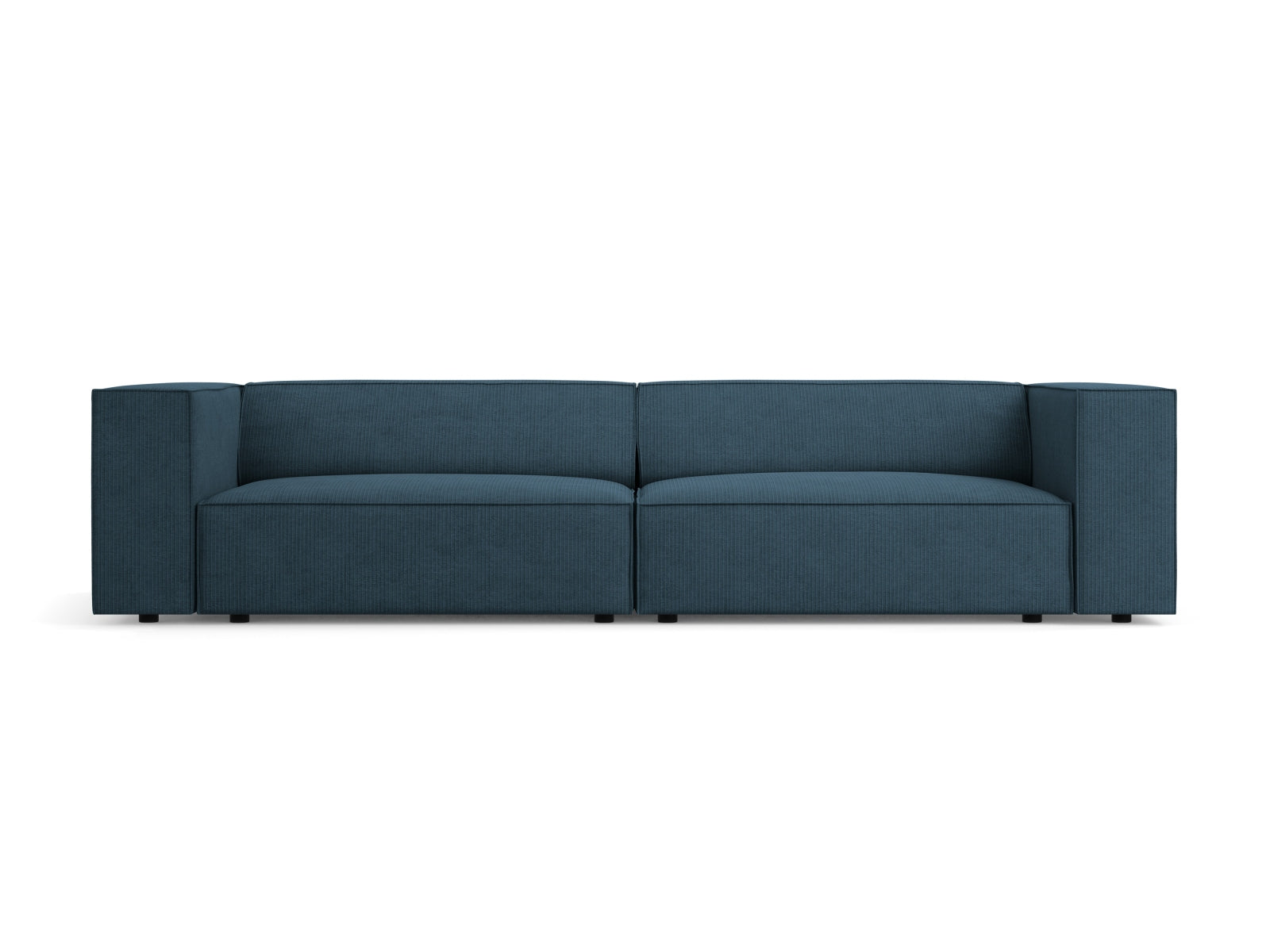 Arendal Sofa 4 Sitzer in Navy Blue präsentiert im Onlineshop von KAQTU Design AG. 4er Sofa ist von Cosmopolitan Design
