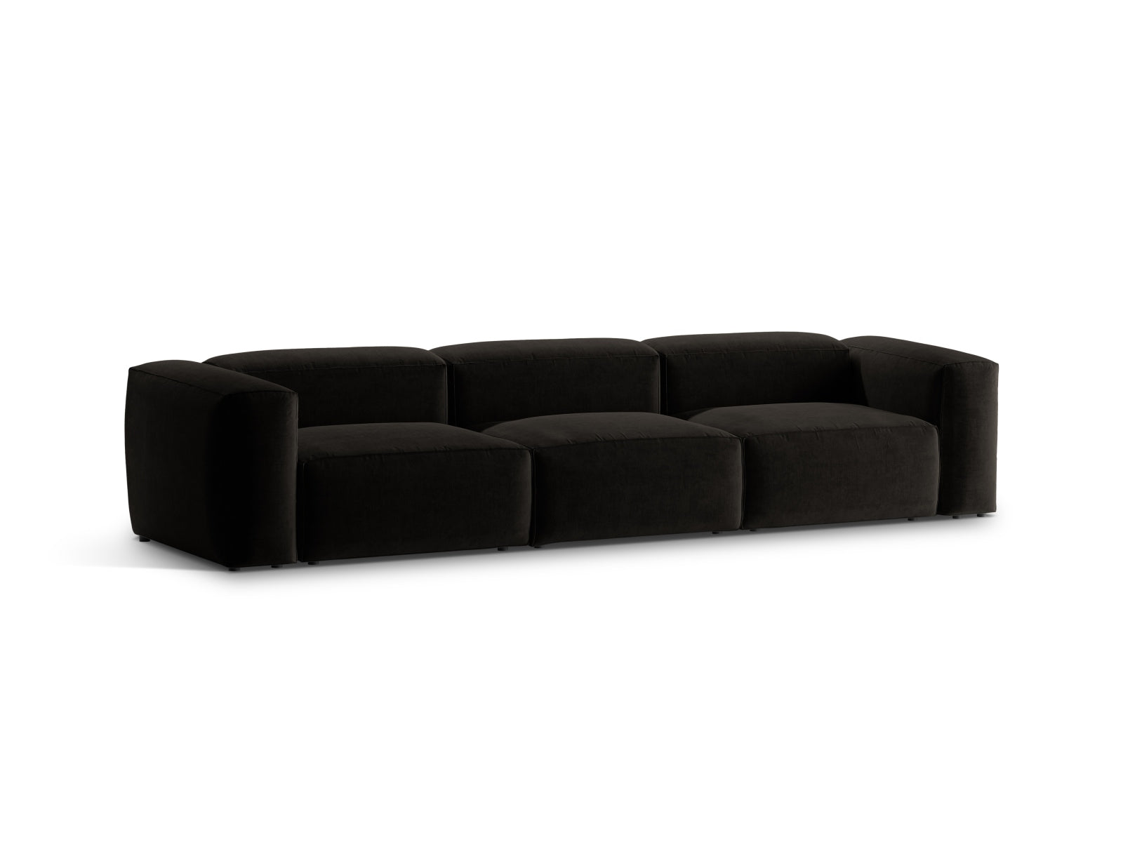 Bergamo Modular Sofa 4 Sitzer in Black-Liberty präsentiert im Onlineshop von KAQTU Design AG. 4er Sofa ist von Cosmopolitan Design
