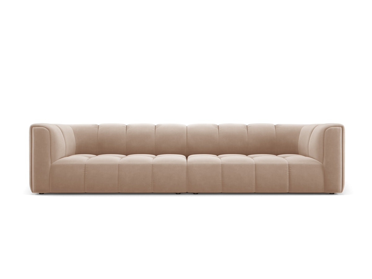 4-Sitzer Modular Sofa Moritz in Beige-Bluvel präsentiert im Onlineshop von KAQTU Design AG. 4er Sofa ist von Cosmopolitan Design