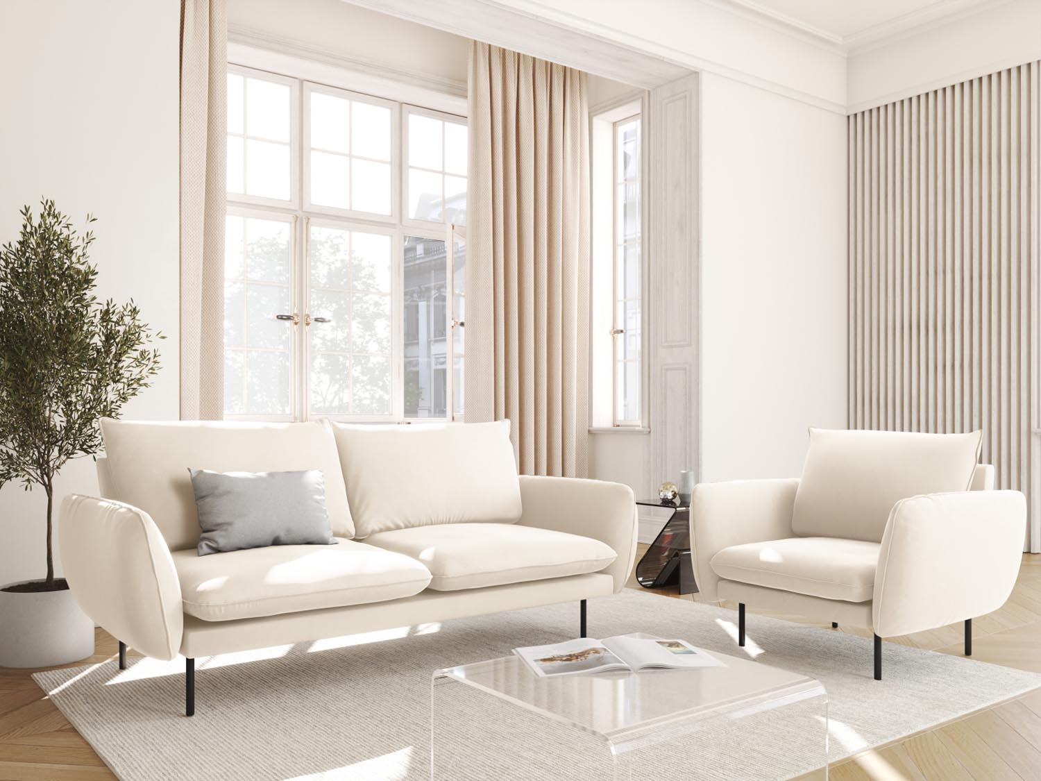Eleganter Vienna Velour Sessel in Light Beige und Schwarz-Bluvel, ideal für stilvolle Wohnräume. Komfortabel und modern von Cosmopolitan Design.
