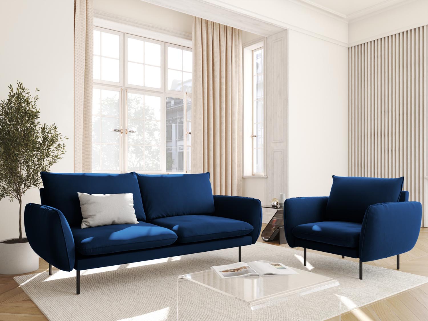 Eleganter Vienna Velour Sessel in Royal Blue, 1 Sitz, 94 cm, stilvolles Design von Cosmopolitan für modernes Wohnen.
