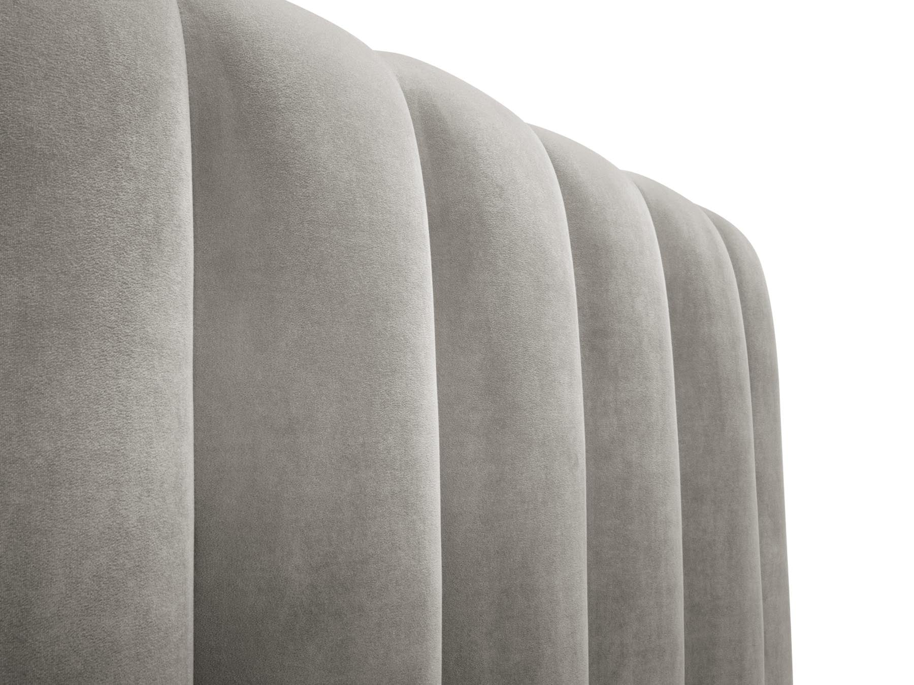 Modernes Palma Bett in 140 cm Breite, bietet cleveren Stauraum und ein ansprechendes Kopfteil in sanftem Light Grey-Bluvel.