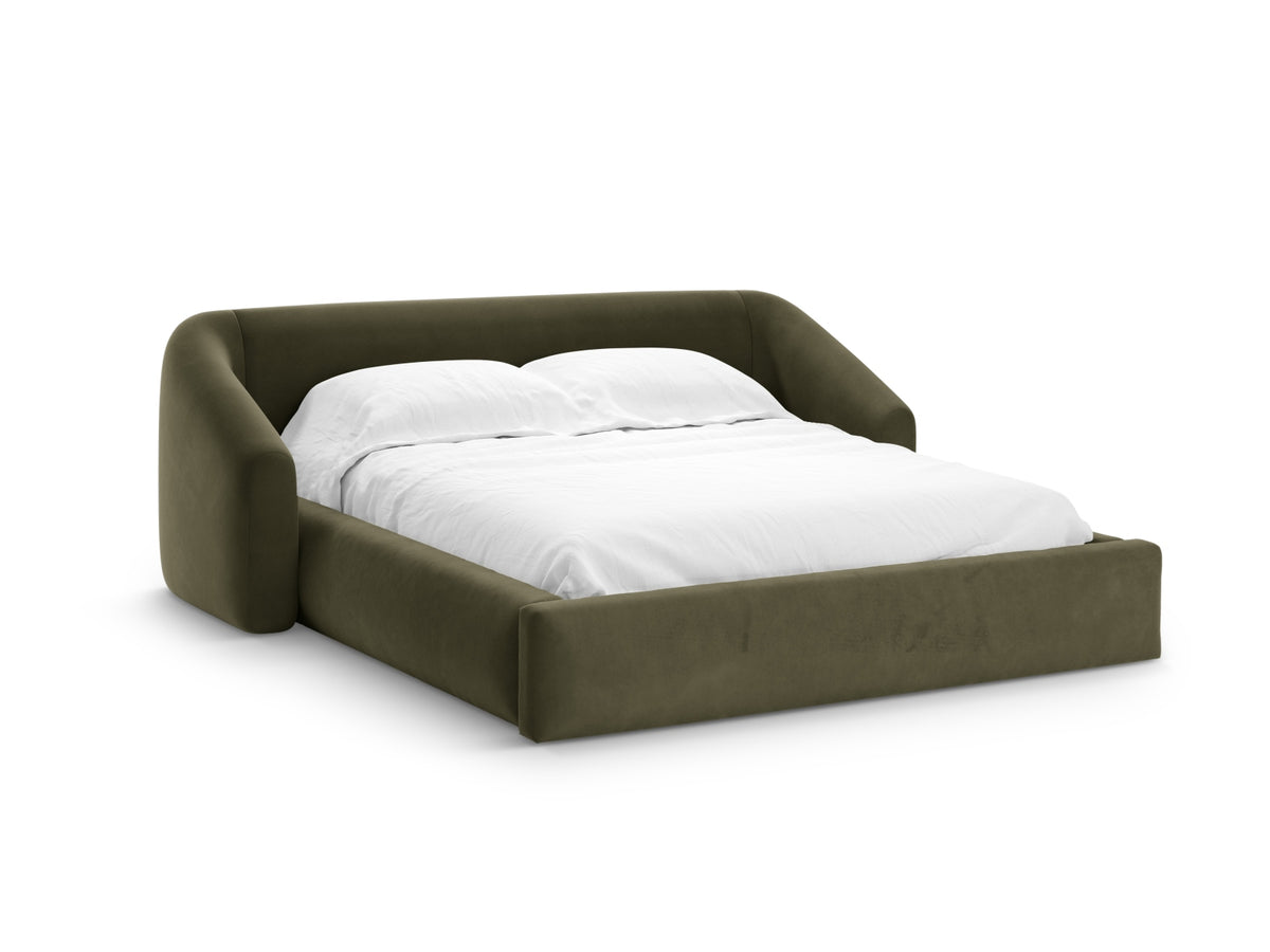 Campi Bett mit Stauraum und Headboard 160cm in Green-Bluvel präsentiert im Onlineshop von KAQTU Design AG. Bett ist von Cosmopolitan Design