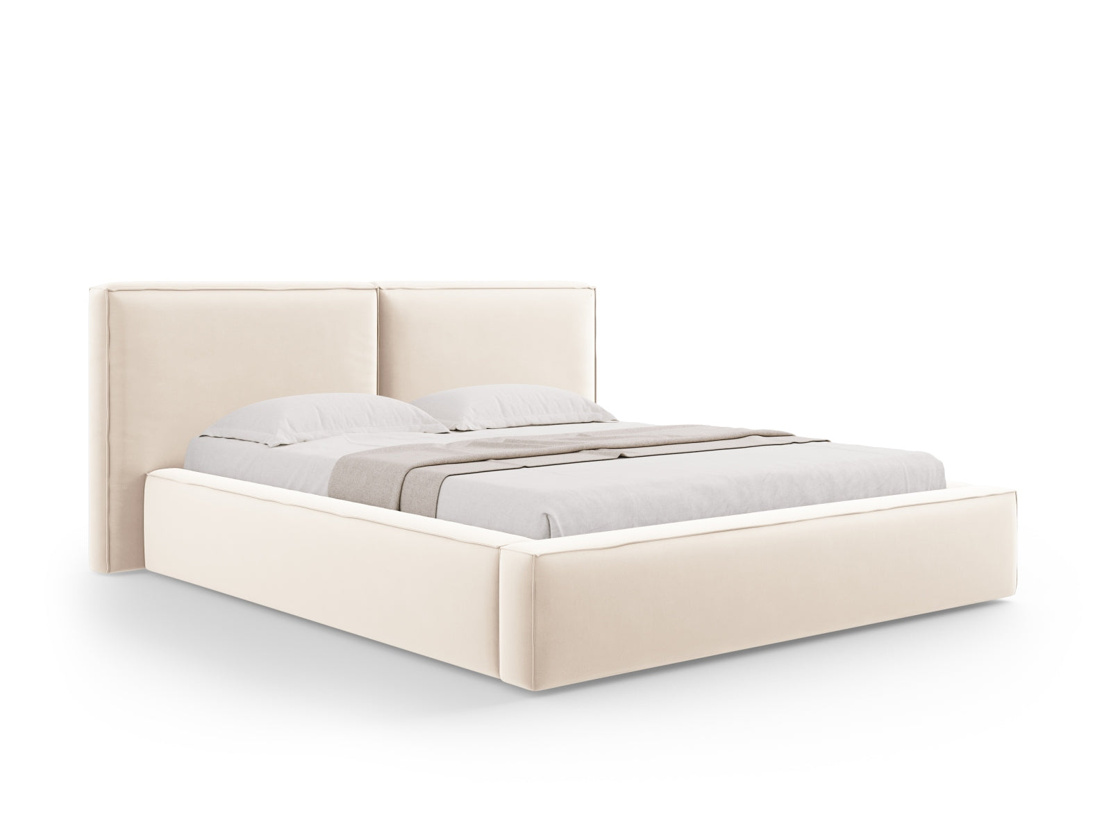 Arendal Velour Bett mit Strauaum und doppeltem Headboard  194cm in Light Beige präsentiert im Onlineshop von KAQTU Design AG. Bett ist von Cosmopolitan Design