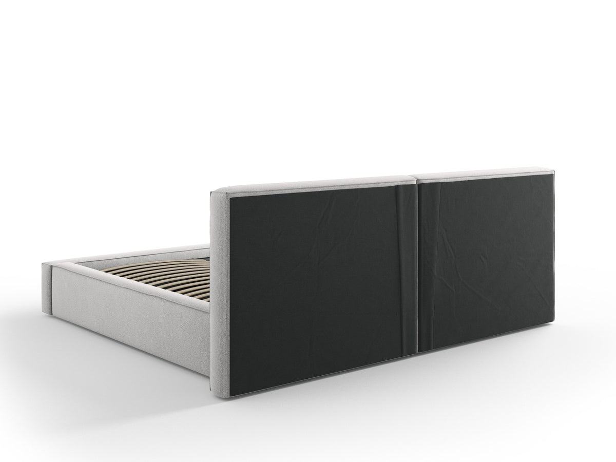 Arendal Bett mit Stauraum und doppeltem Headboard 200cm in Light Grey-Megan präsentiert im Onlineshop von KAQTU Design AG. Bett ist von Cosmopolitan Design