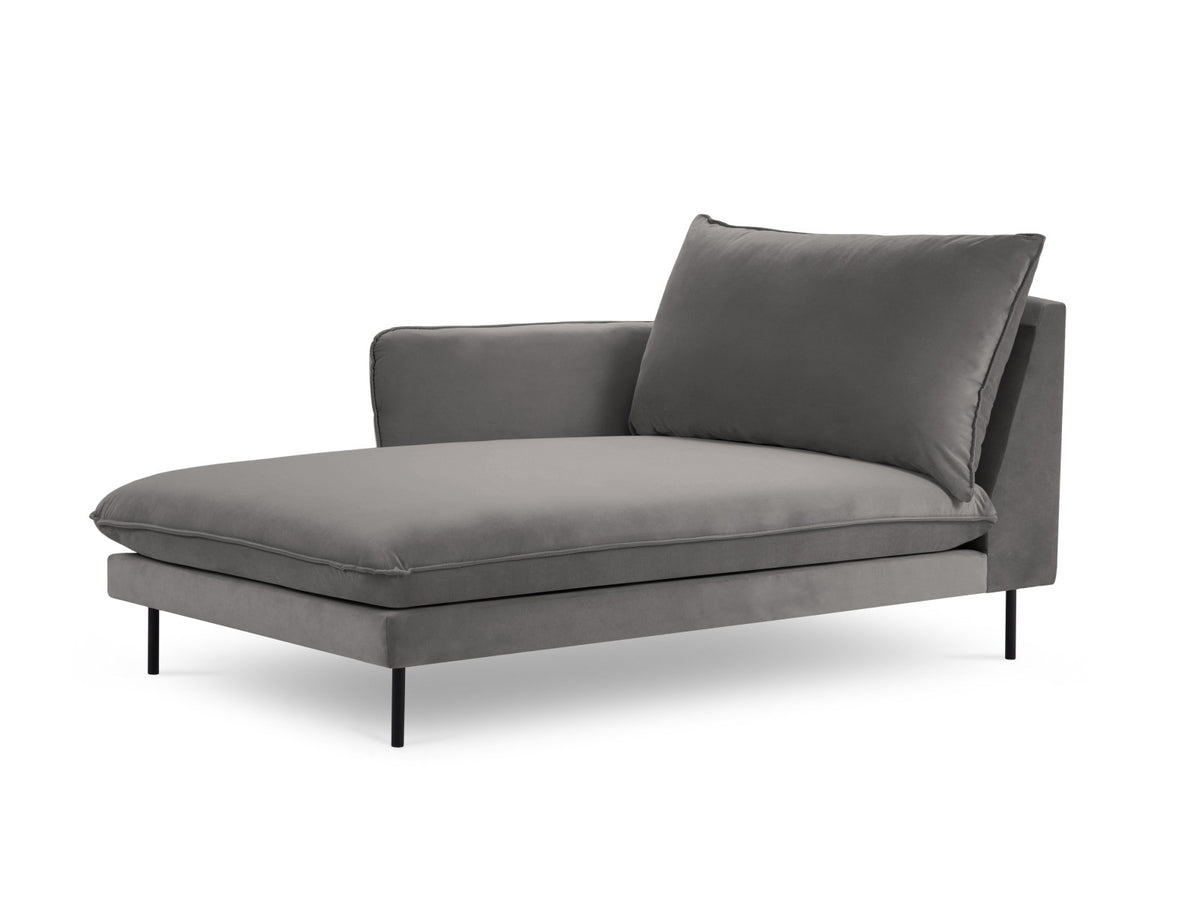 Vienna Velour Sofa Chaise Lounge links 1 Sitz 110cm in Light Grey/Schwarz-Bluvel präsentiert im Onlineshop von KAQTU Design AG. L-Sofa links ist von Cosmopolitan Design