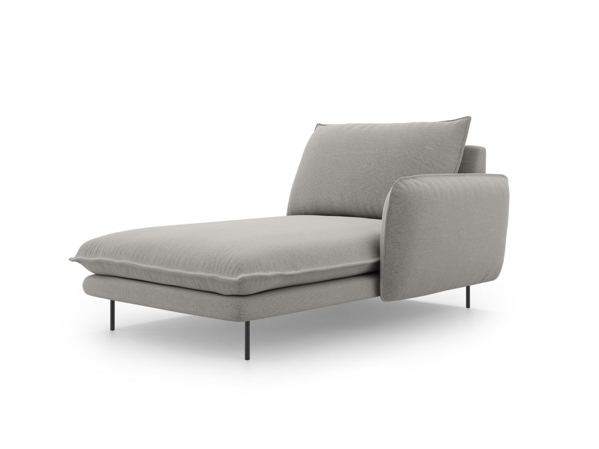 Vienna Sofa Chaise Lounge rechts 1 Sitz 110cm in Light Grey/Schwarz-Asgard/ Positano präsentiert im Onlineshop von KAQTU Design AG. L-Sofa rechts ist von Cosmopolitan Design
