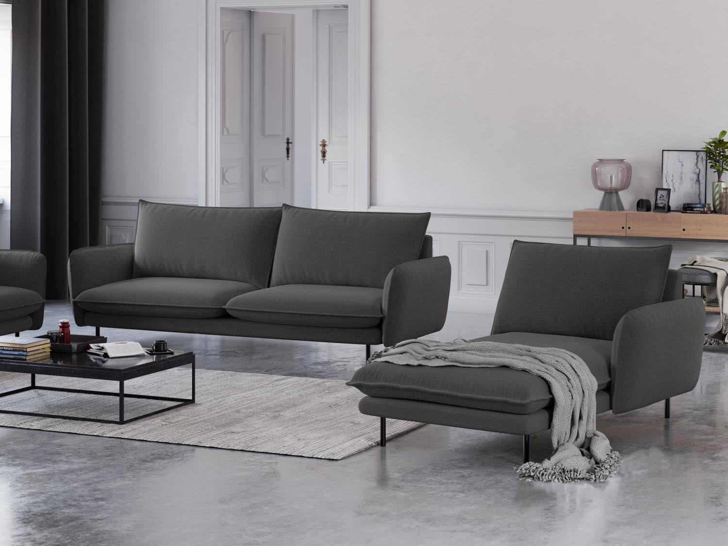 Elegantes Vienna Sofa Chaise Lounge in Dunkelgrau/Schwarz-Positano, ideal für stilvolle Wohnräume. Perfekt für entspannte Momente.