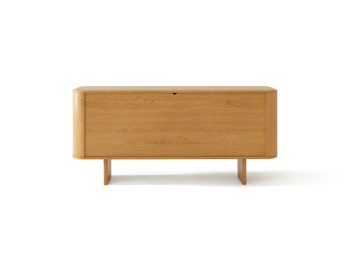 Kommode Toledo 45cm von Cosmopolitan Design in Natural Oak-Wood, mit Holzbeinen, mehreren Fachböden und zwei Türen, Masse 160x45x76cm.