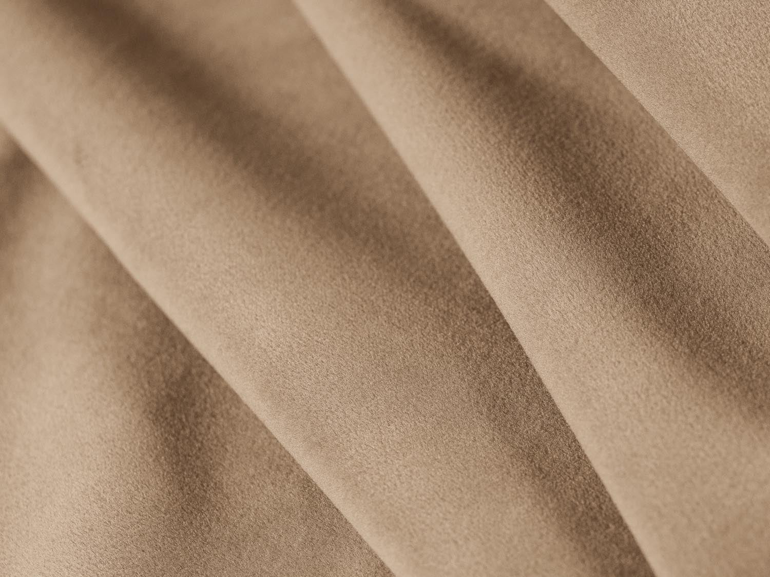 Modernes Belfast Ecksofa in sanftem Almond Beige, bietet Komfort, Stauraum und eine praktische Schlaffunktion für Gäste.