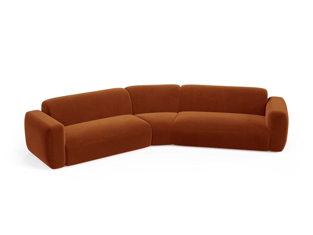 Modulares 3-Sitzer Ecksofa aus Strino Velour in warmem Terracotta, perfekt für moderne und elegante Wohnkonzepte von Cosmopolitan Design.