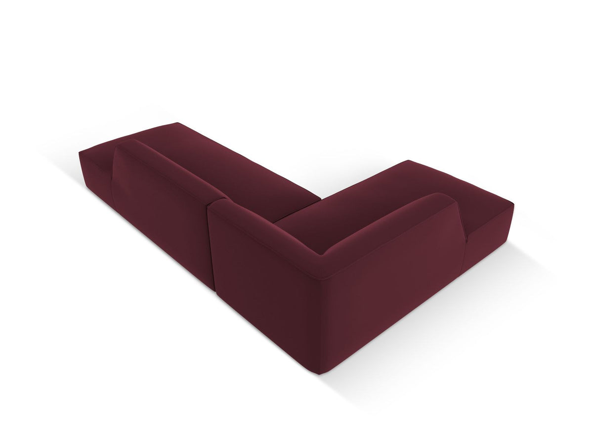 Modulares Ecksofa links Siena in Light Beige mit Kunstleder-ähnlichem Bezug, Récamiere, schwarzen Kunststoffbeinen und schlichter Rückenlehne.