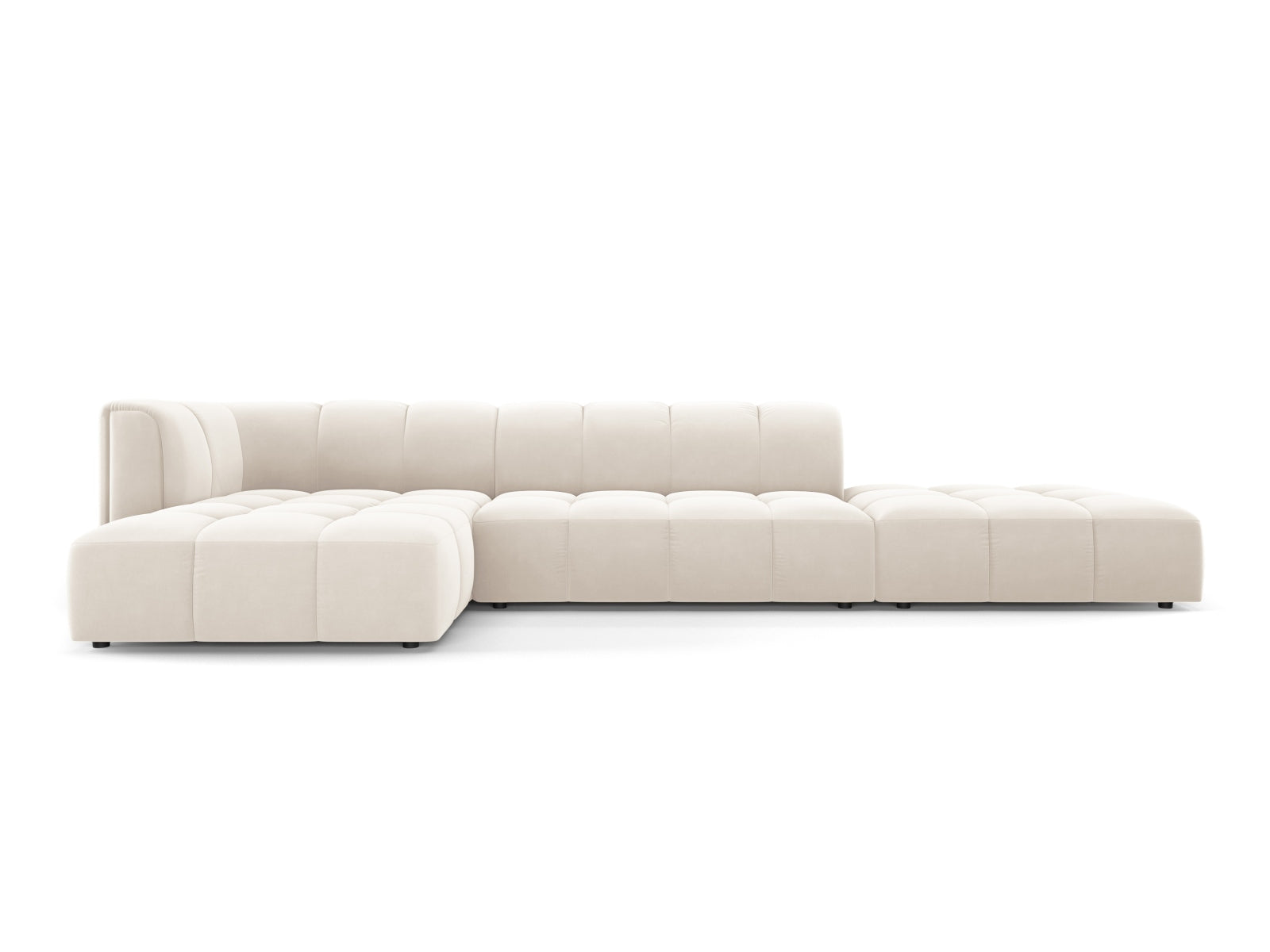 Modulares 5-Sitzer Ecksofa Moritz in hellem Beige, ideal für gemütliche Zusammenkünfte und modernes Wohndesign.