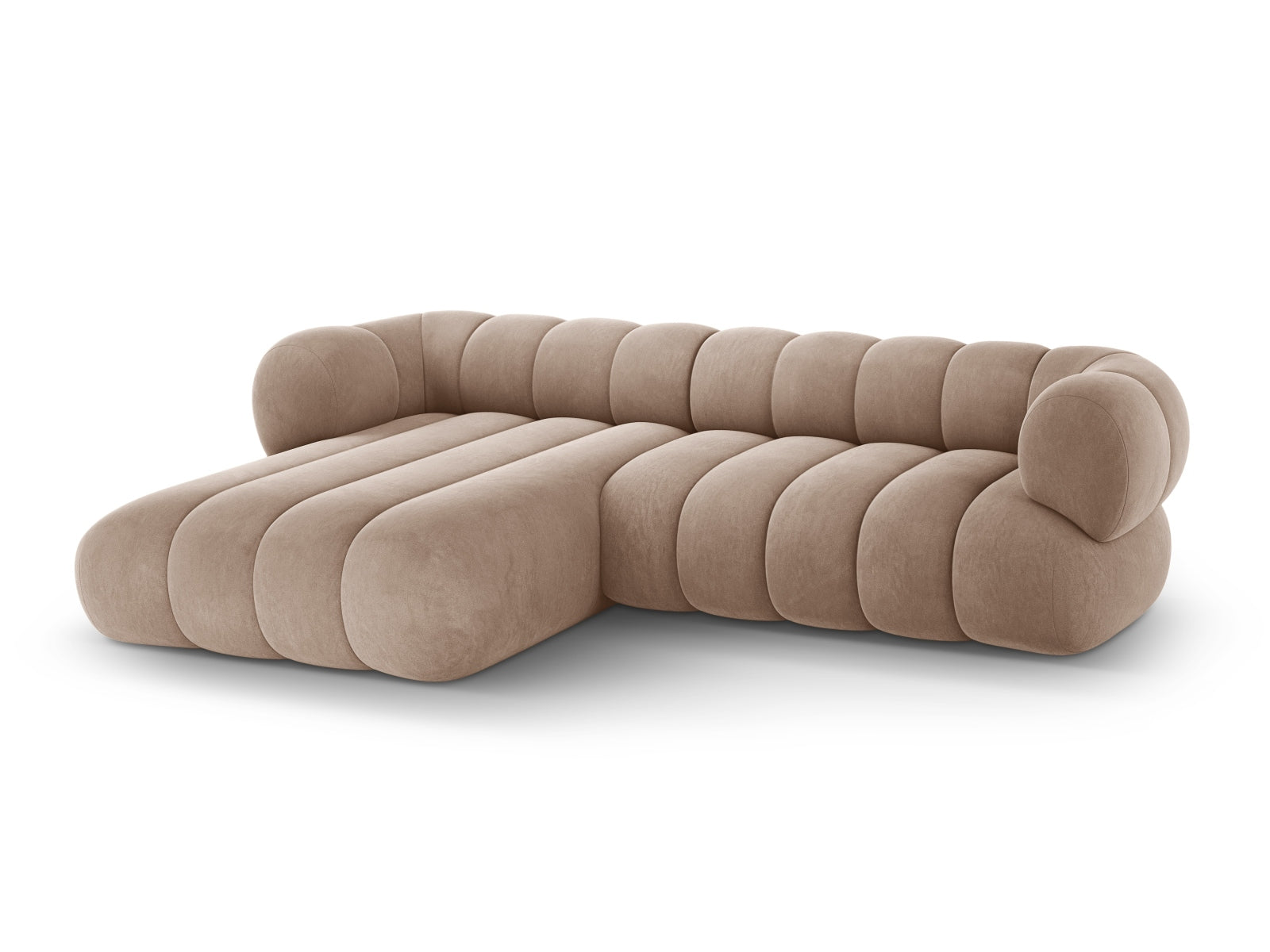 Erleben Sie das Koge Velour Ecksofa links – ein elegantes 5-Sitzer Sofa, das Komfort und Stil vereint und Ihr Zuhause bereichert.