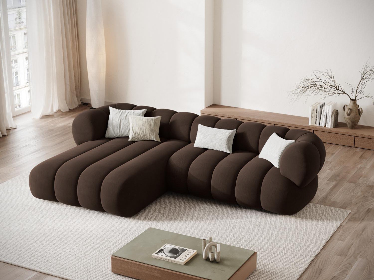 Entdecken Sie das elegante Koge Velour Ecksofa links für 5 Personen. Stilvolles Design, hoher Komfort und pflegeleichter Veloursstoff für Ihr Zuhause.