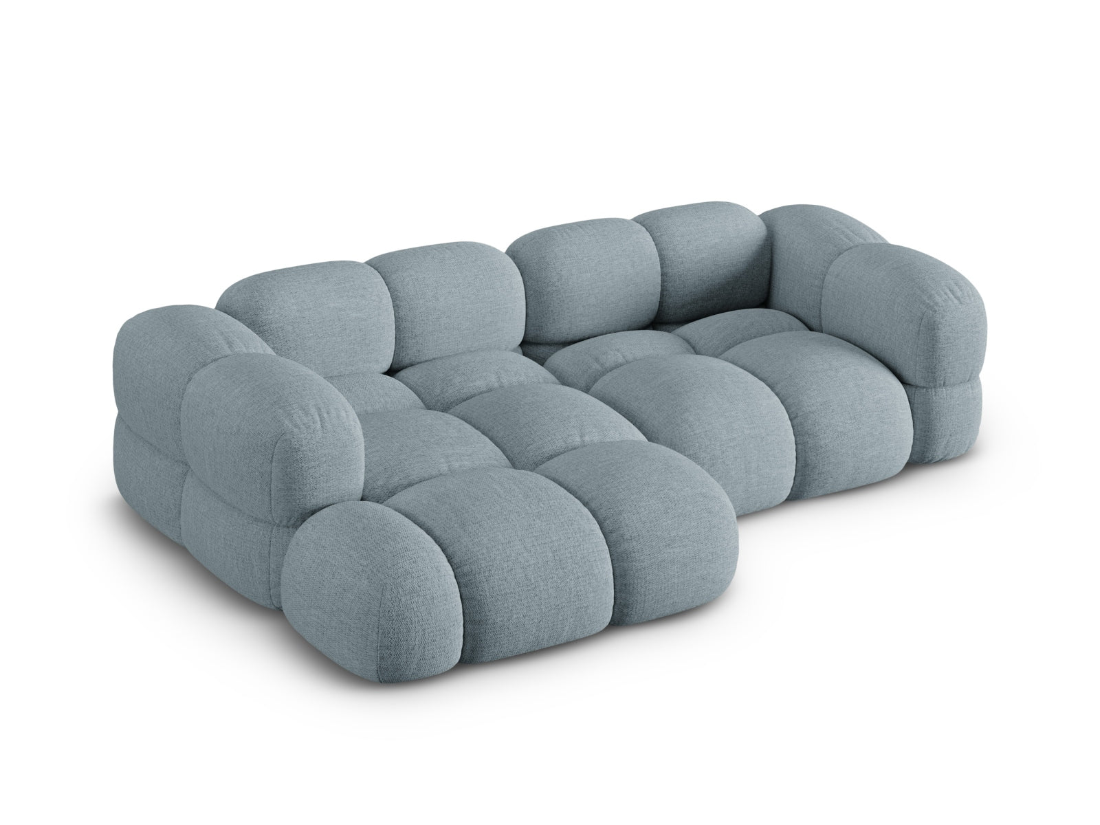 Elegantes Loretto Ecksofa in zartem Pastellblau, 3-Sitzer, 147 cm, ideal für stilvolle und einladende Wohnräume von Cosmopolitan Design.