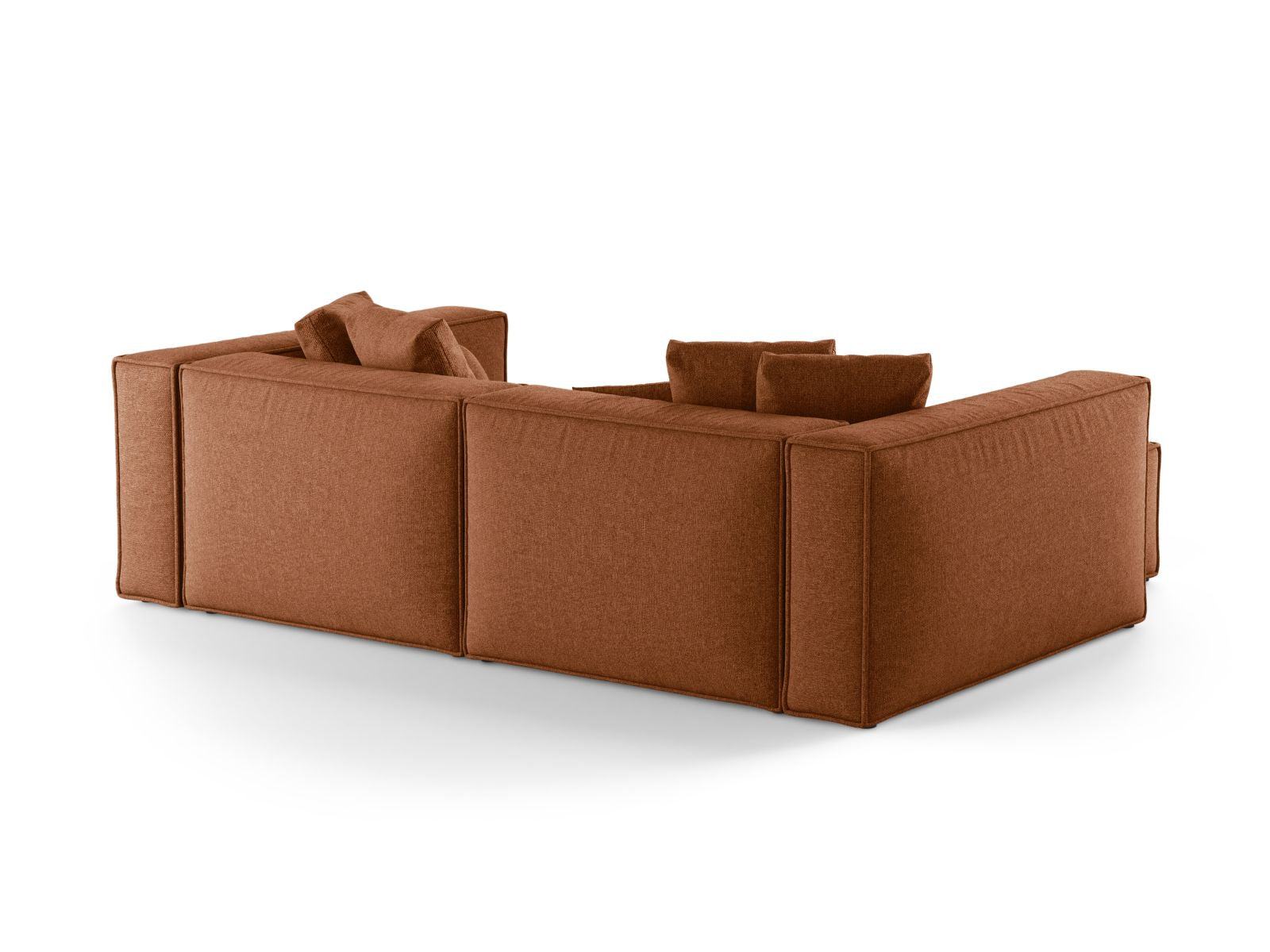 Modernes 3-Sitzer Ecksofa Aveiro in Brick-Eden, ideal für gemütliche Wohnräume, erhältlich bei Cosmopolitan Design.